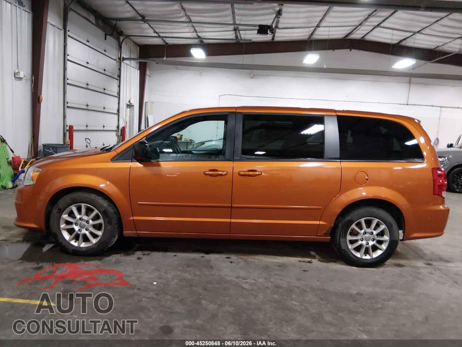 DODGE GRAND CARAVAN 2011 - 2D4RN7DG2BR776733