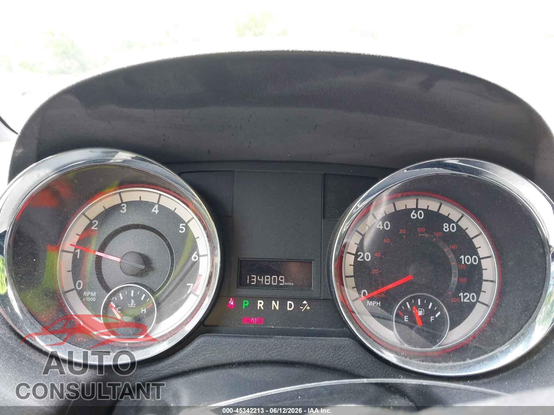 DODGE GRAND CARAVAN 2016 - 2C4RDGBG7GR211632