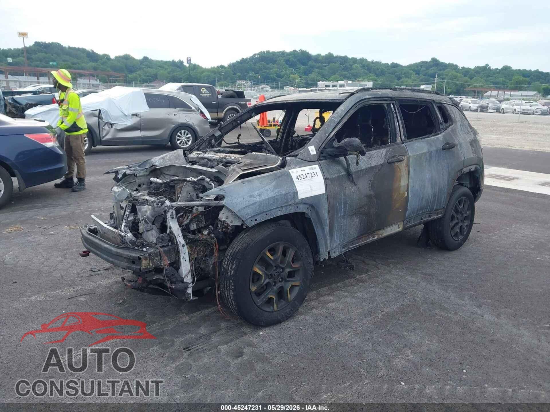 JEEP COMPASS 2020 - 3C4NJDDB5LT163675