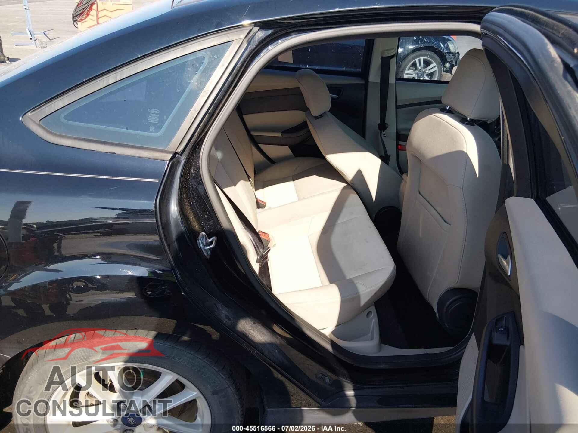 FORD FOCUS 2017 - 1FADP3FE7HL244763