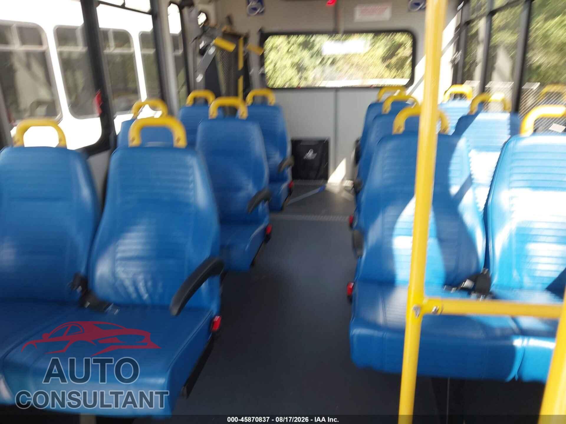 FORD E-350 CUTAWAY 2019 - 1FDEE3FS8KDC27624