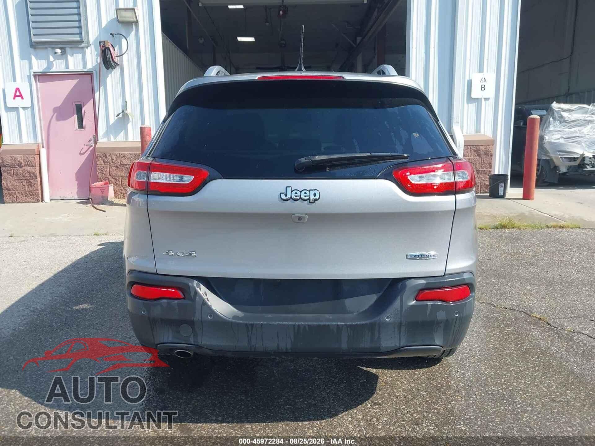 JEEP CHEROKEE 2018 - 1C4PJMCB4JD528599