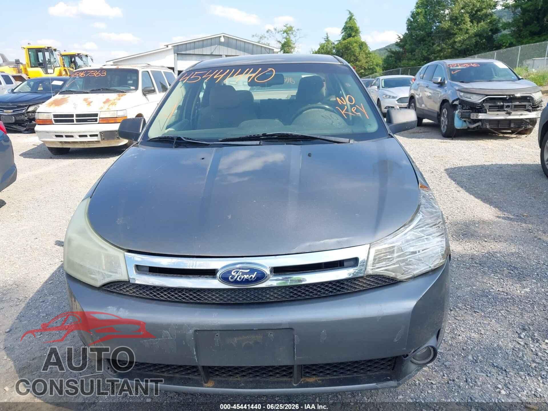 FORD FOCUS 2010 - 1FAHP3FN6AW294933
