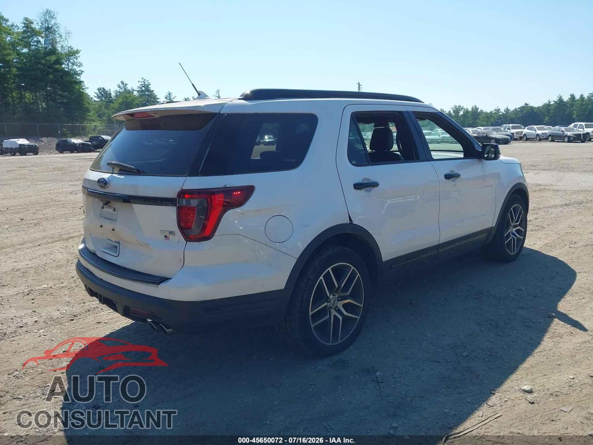 FORD EXPLORER 2018 - 1FM5K8GTXJGB01596