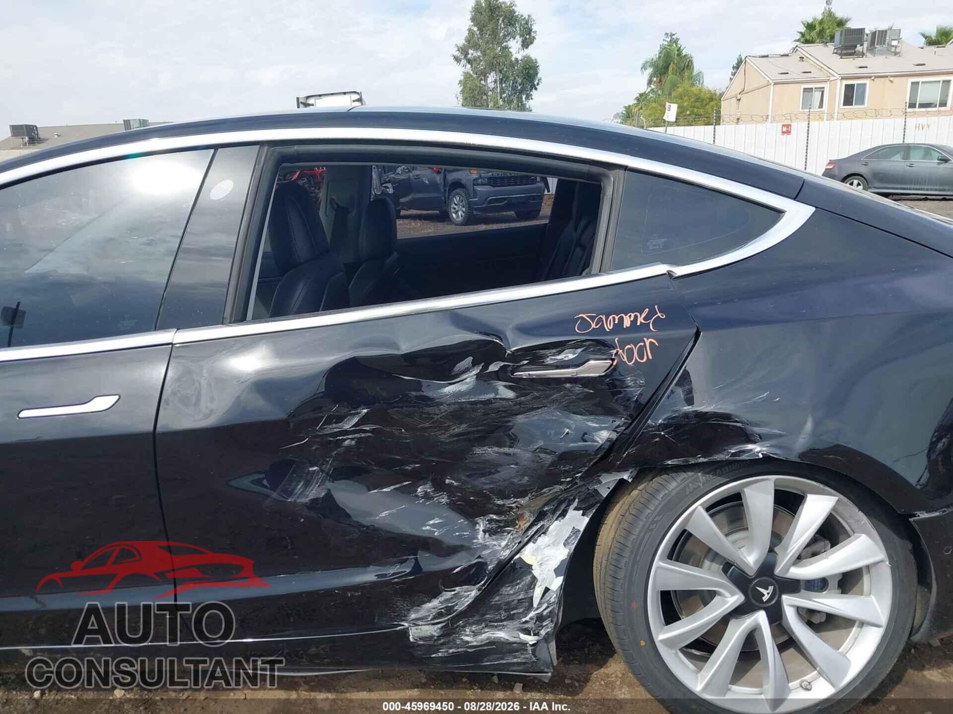 TESLA MODEL 3 2018 - 5YJ3E1EA1JF071068