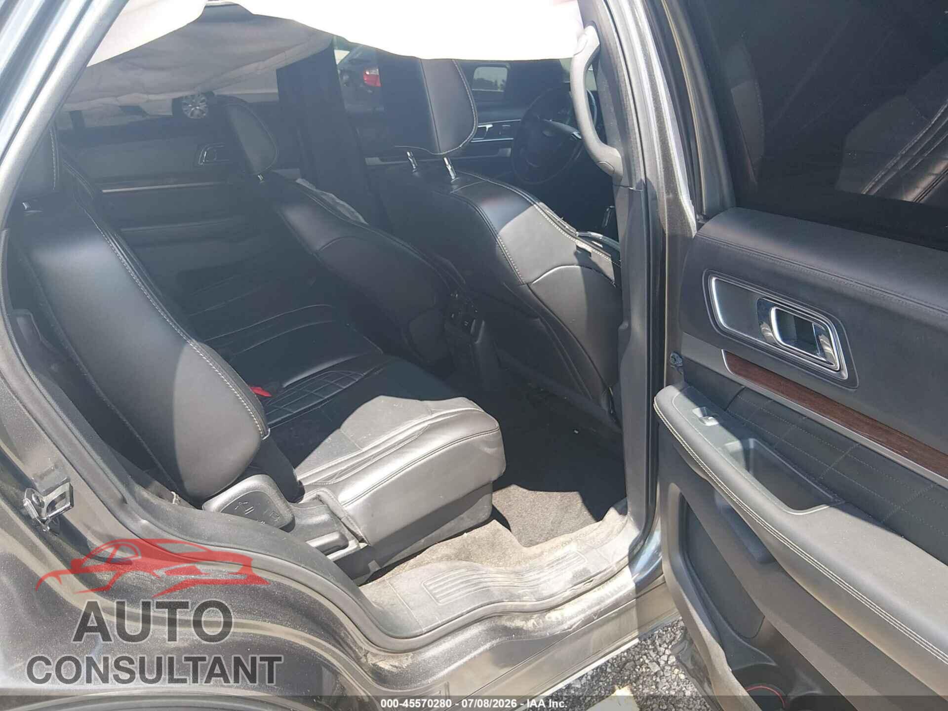 FORD EXPLORER 2018 - 1FM5K8HT6JGB93627