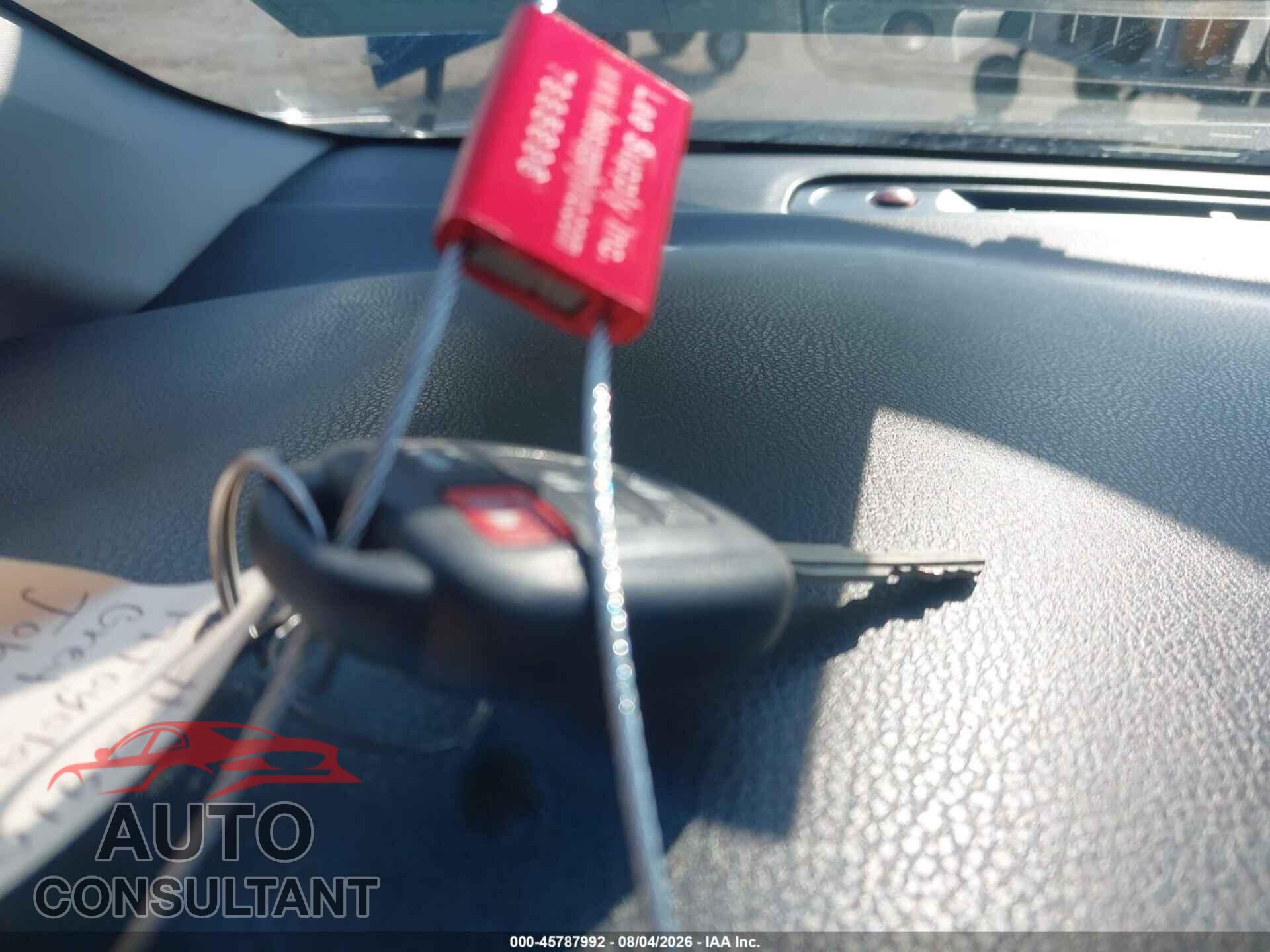 TOYOTA COROLLA 2017 - 2T1BURHEXHC829029