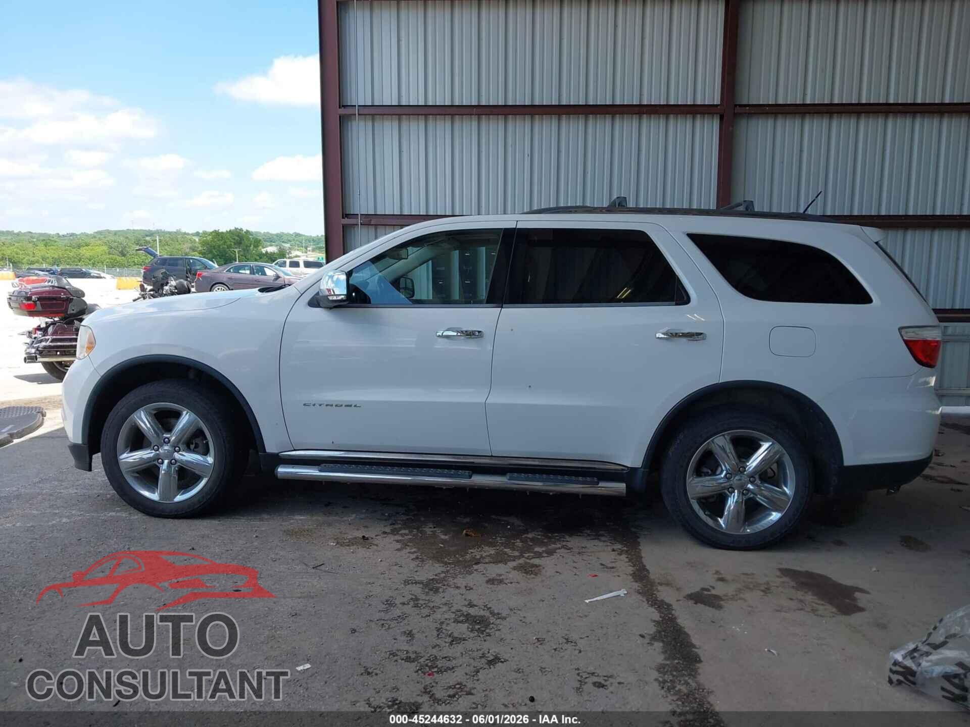 DODGE DURANGO 2013 - 1C4RDJEG5DC557059