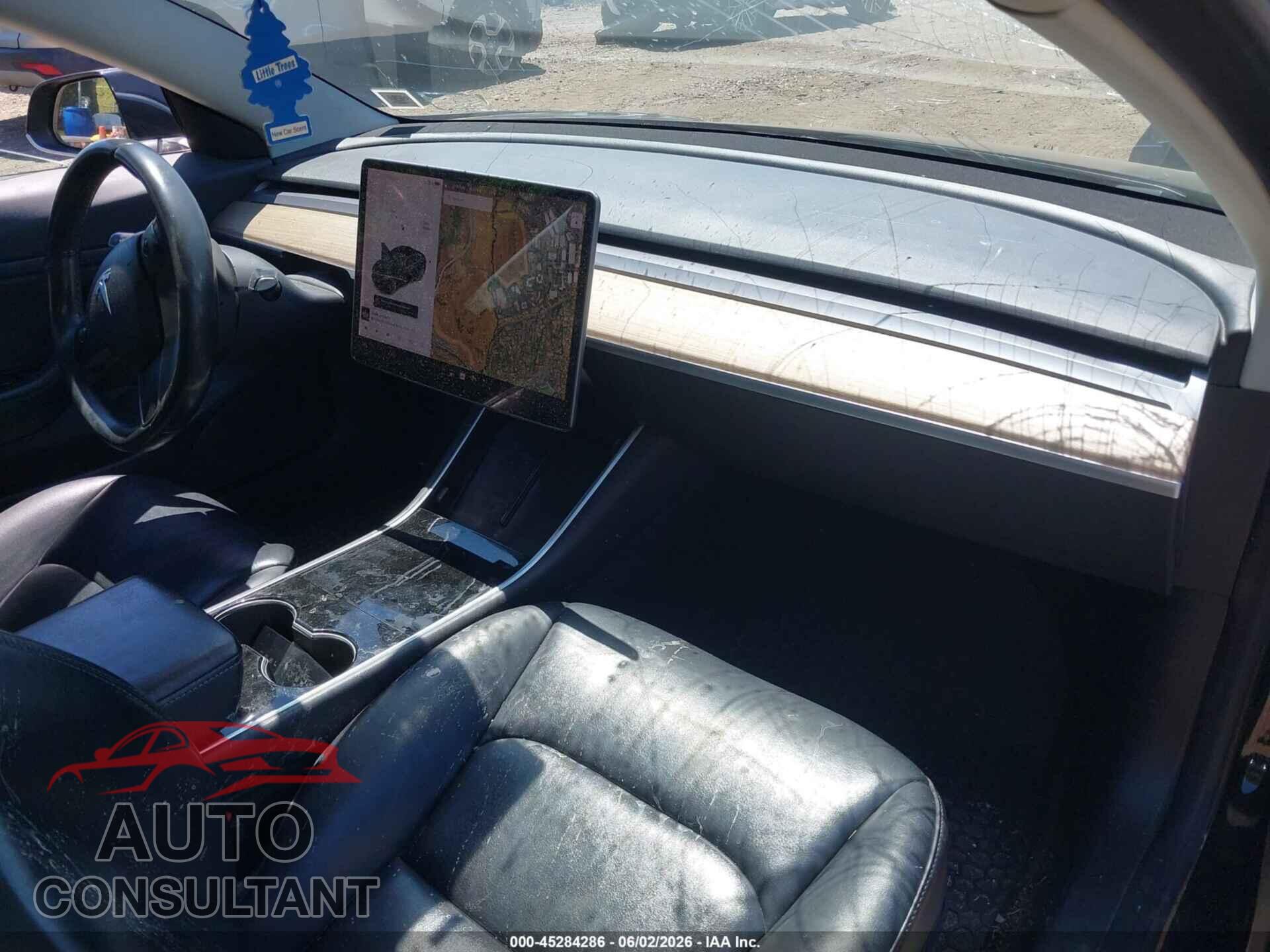 TESLA MODEL 3 2018 - 5YJ3E1EA5JF049736