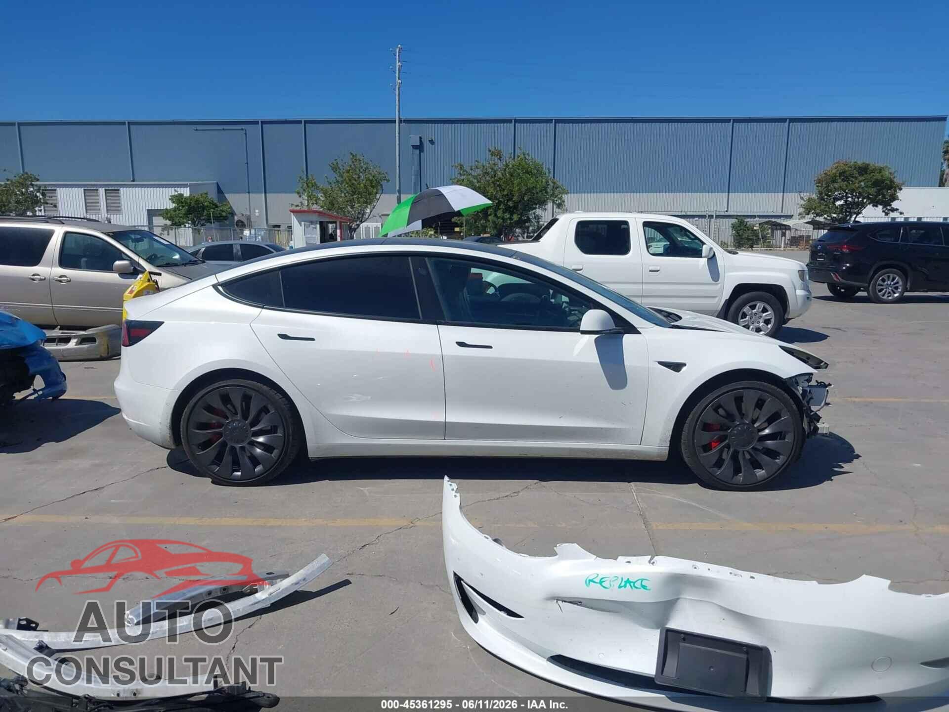 TESLA MODEL 3 2021 - 5YJ3E1EC0MF049200