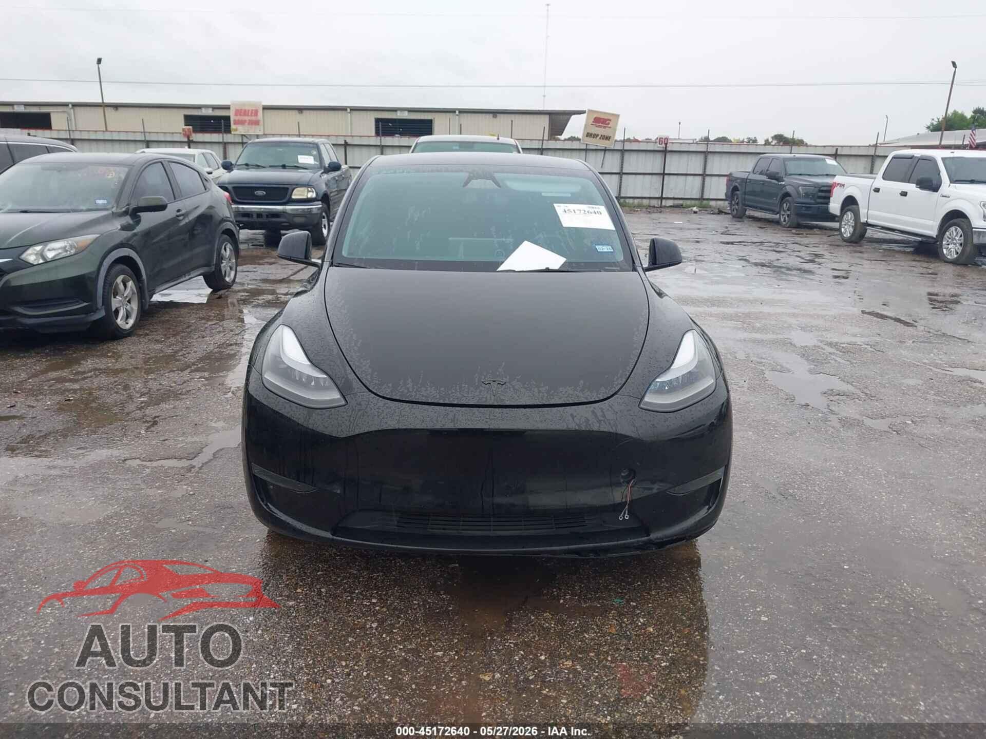 TESLA MODEL Y 2024 - 7SAYGDED7RF018529