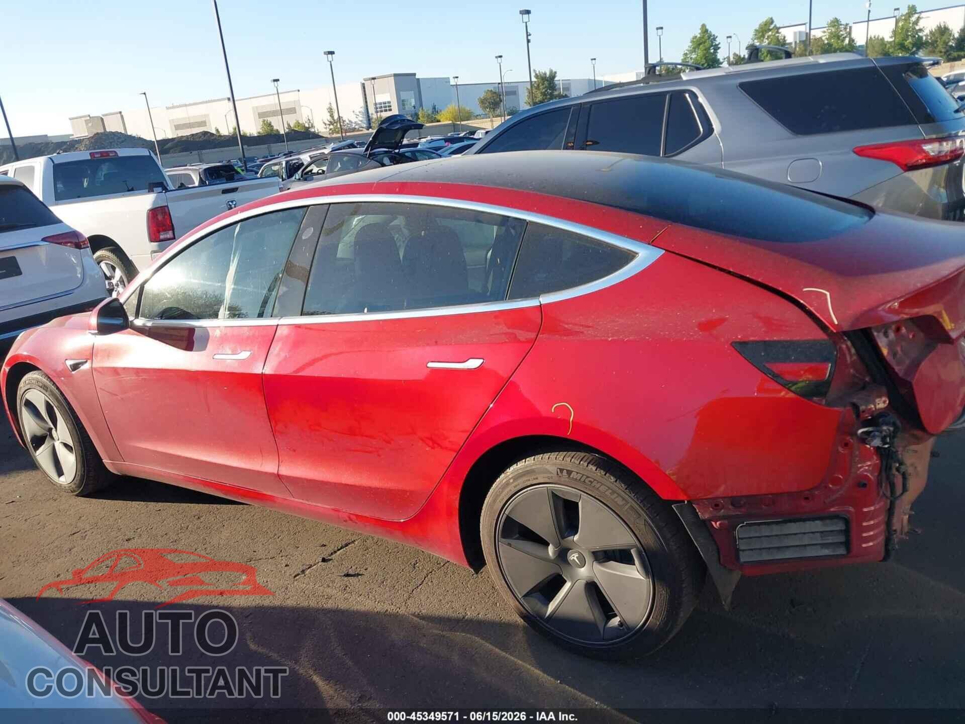 TESLA MODEL 3 2019 - 5YJ3E1EA7KF308695