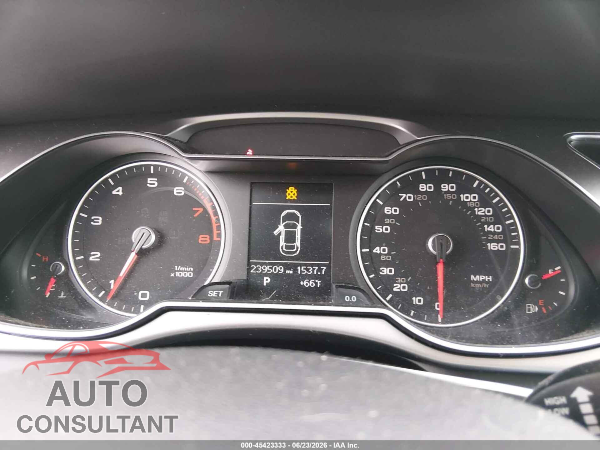 AUDI A4 2013 - WAUBFAFL2DN008220