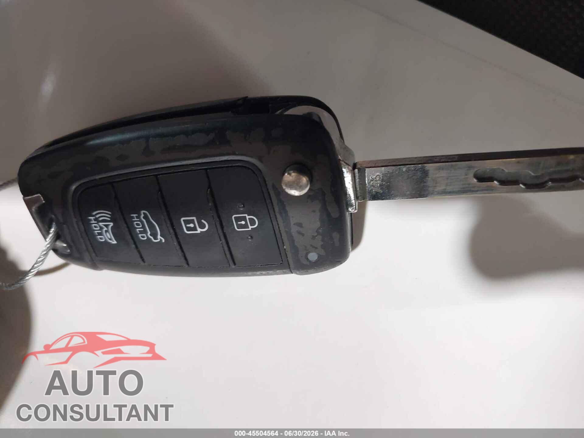 HYUNDAI ACCENT 2019 - 3KPC24A33KE044205