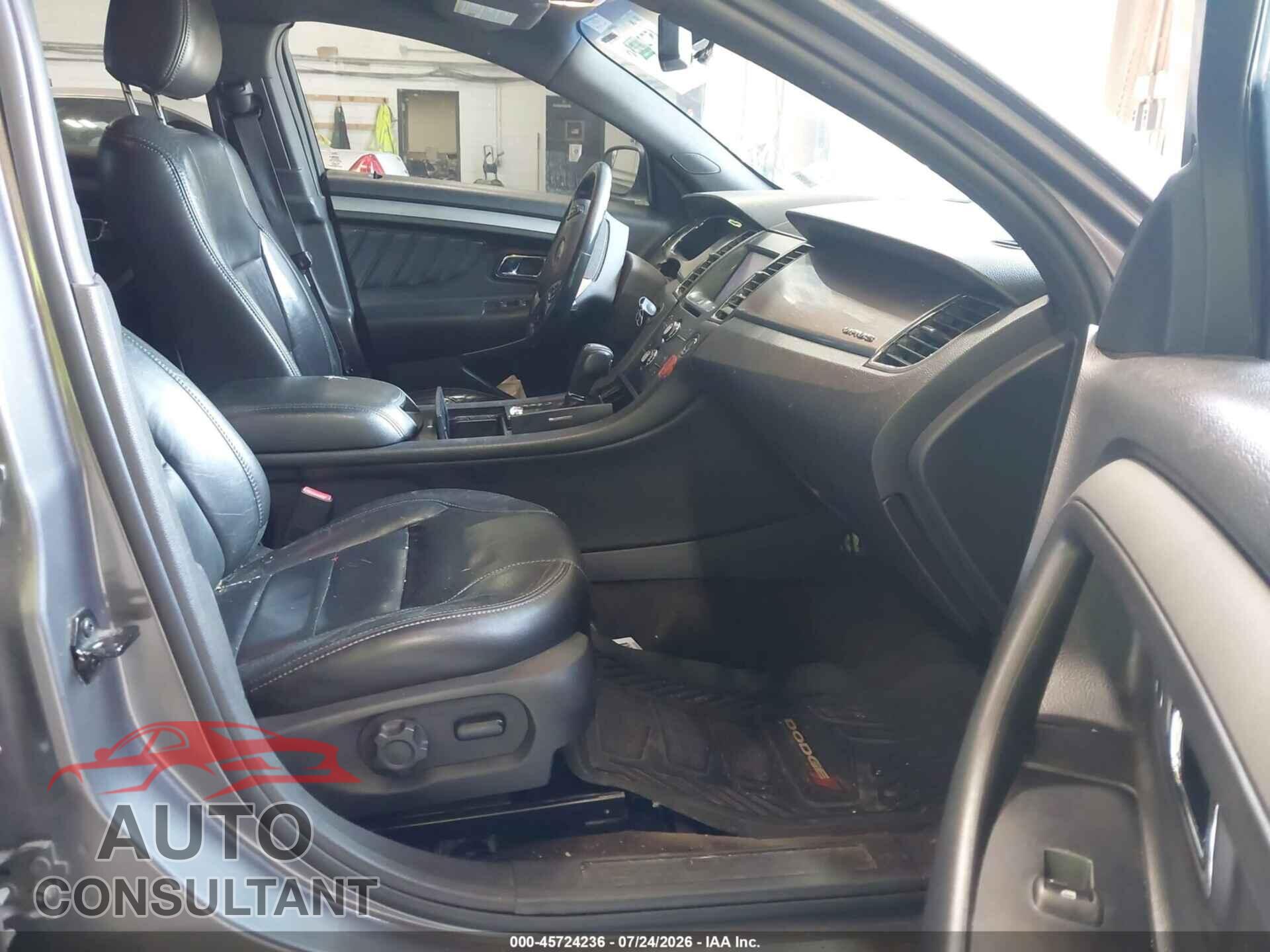 FORD TAURUS 2013 - 1FAHP2E84DG177470