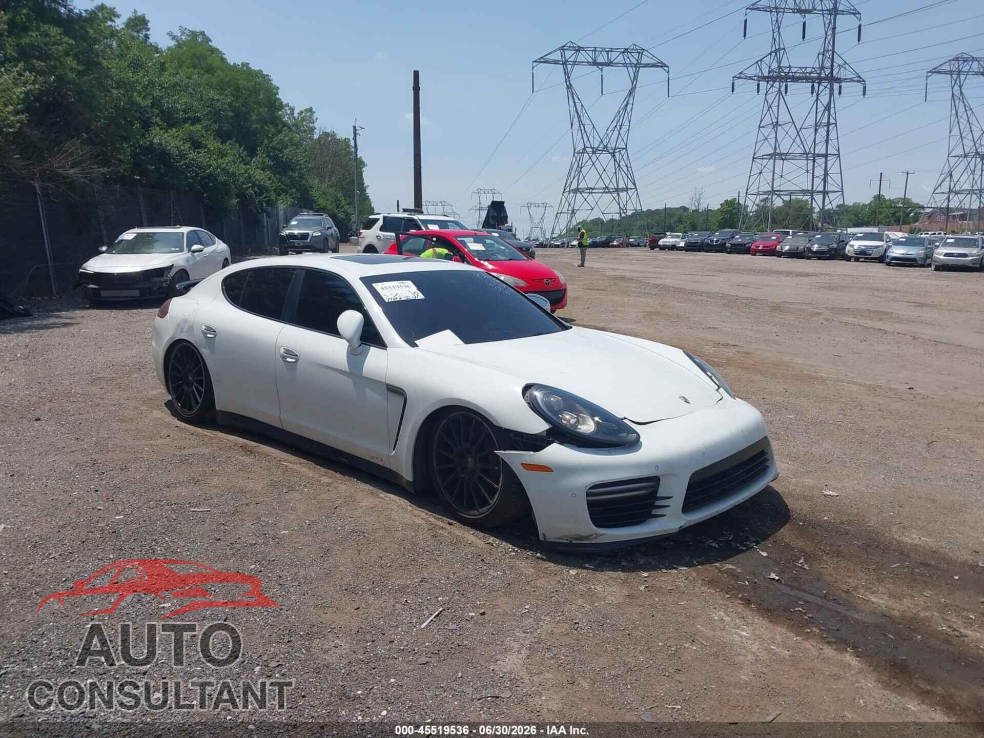 PORSCHE PANAMERA 2016 - WP0AF2A76GL081332