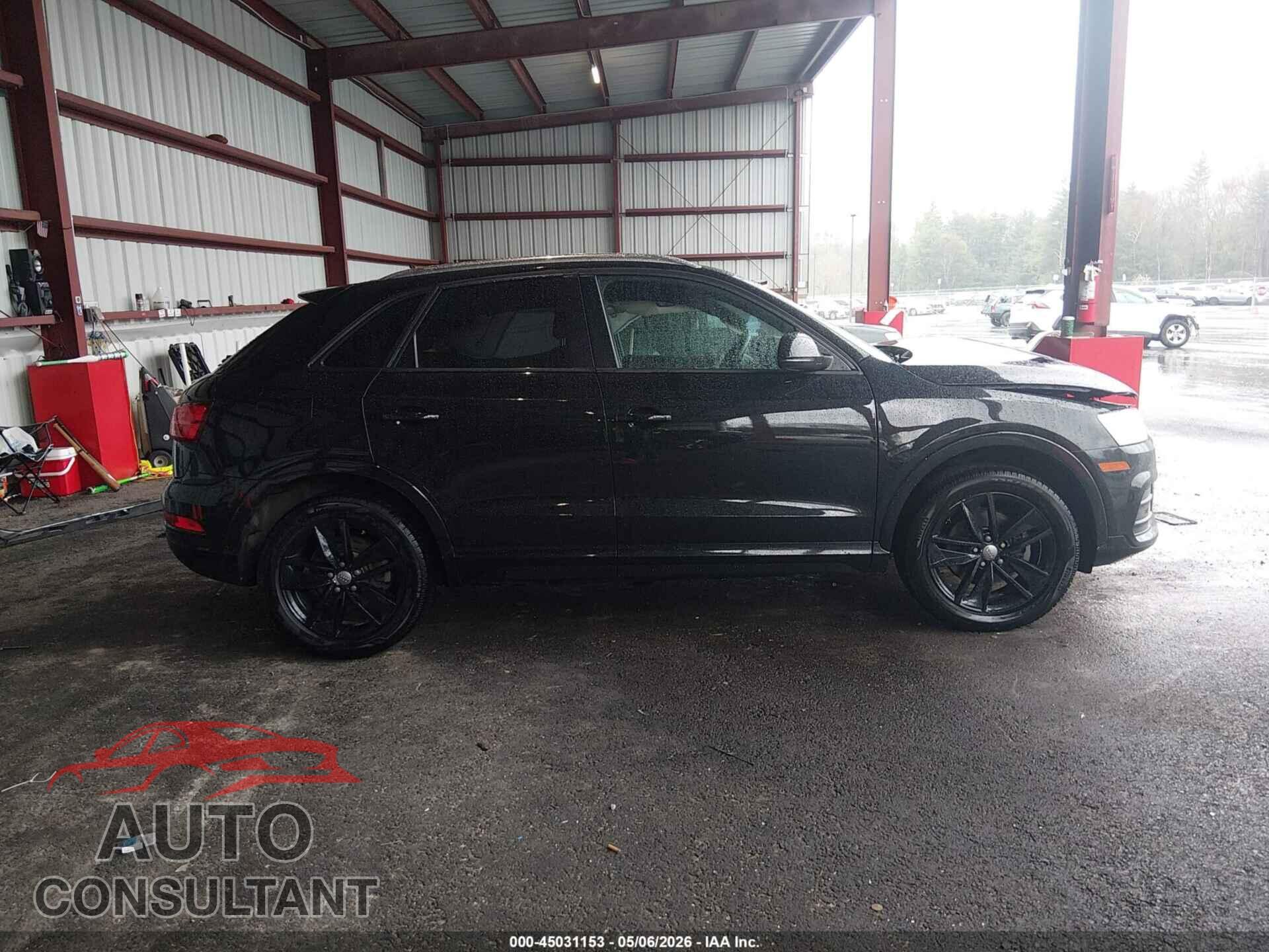AUDI Q3 2017 - WA1ECCFS6HR007799
