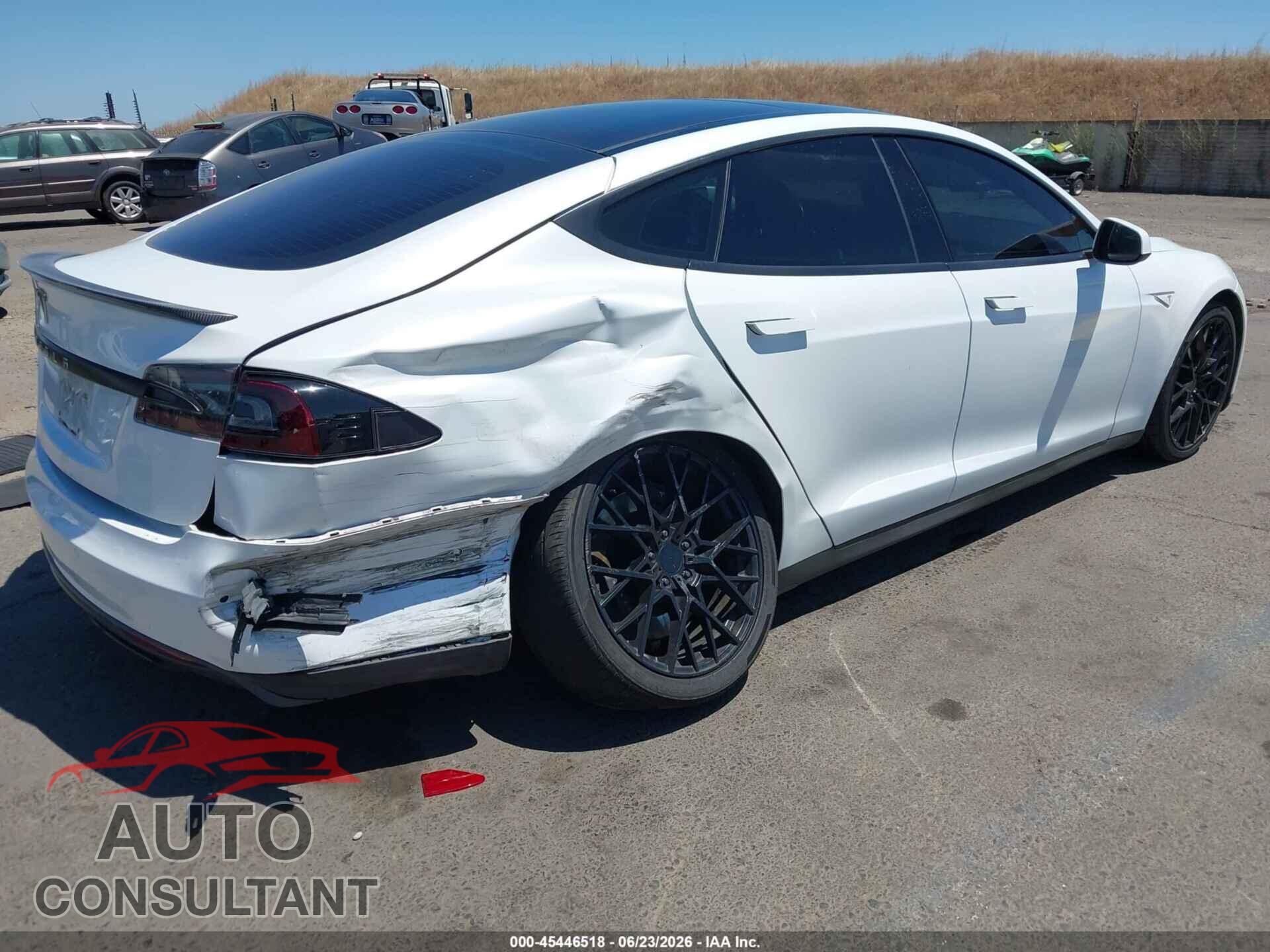 TESLA MODEL S 2015 - 5YJSA1H2XFF085196