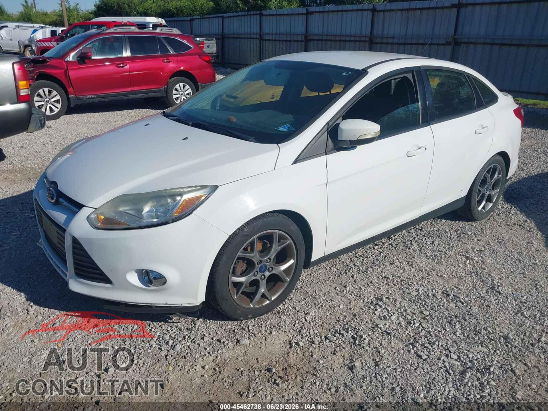 FORD FOCUS 2014 - 1FADP3F24EL228926