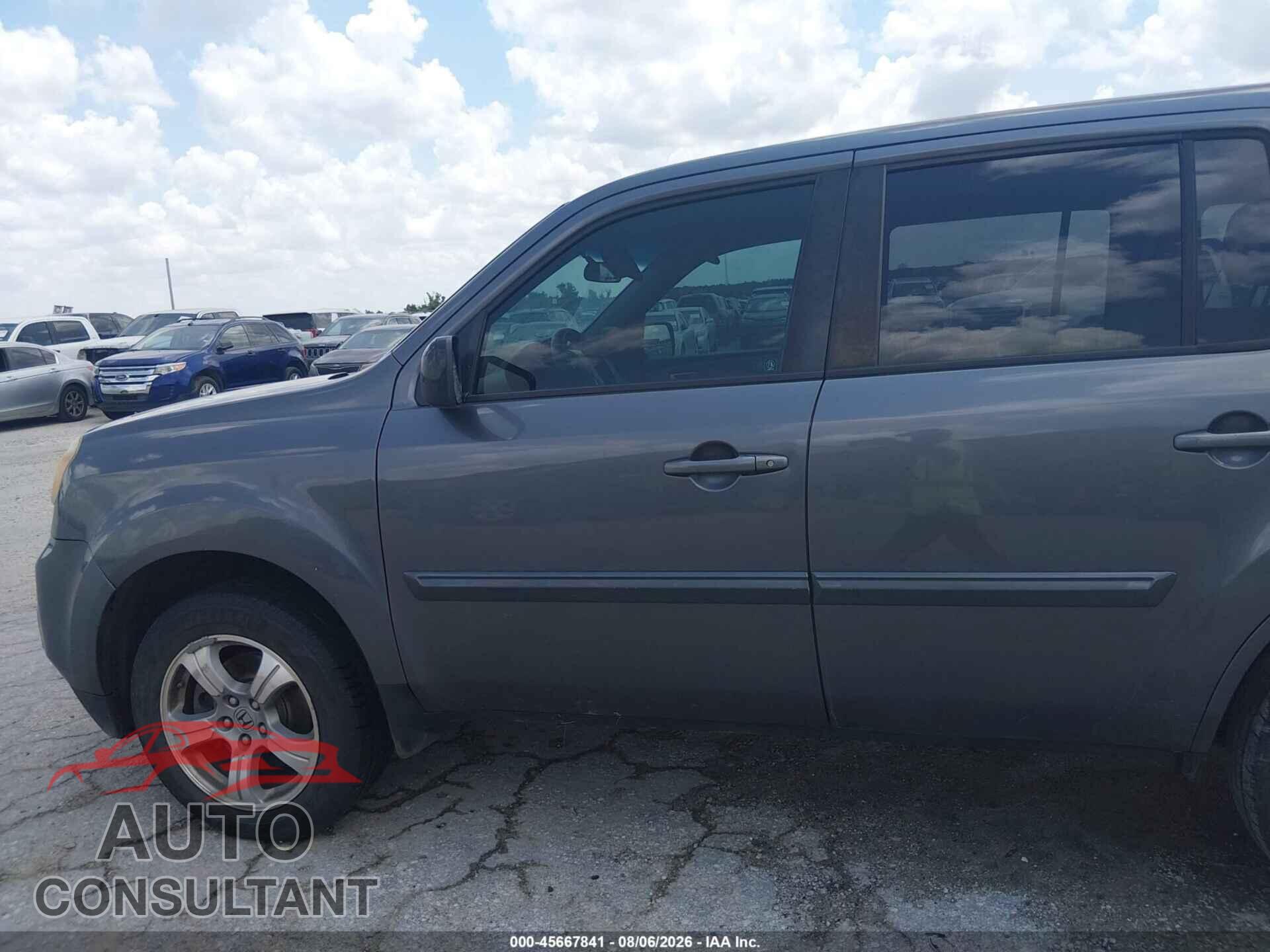 HONDA PILOT 2014 - 5FNYF3H47EB003500