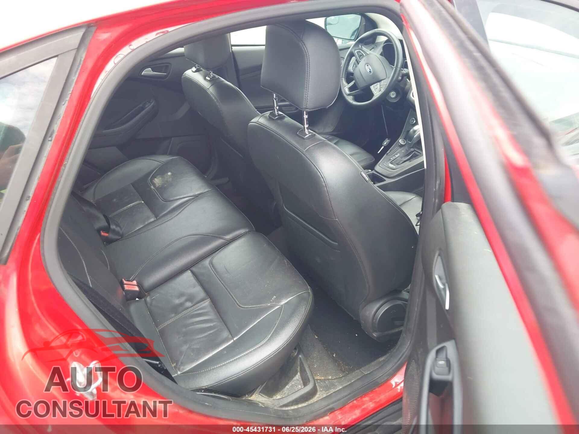 FORD FOCUS 2016 - 1FADP3F26GL329968