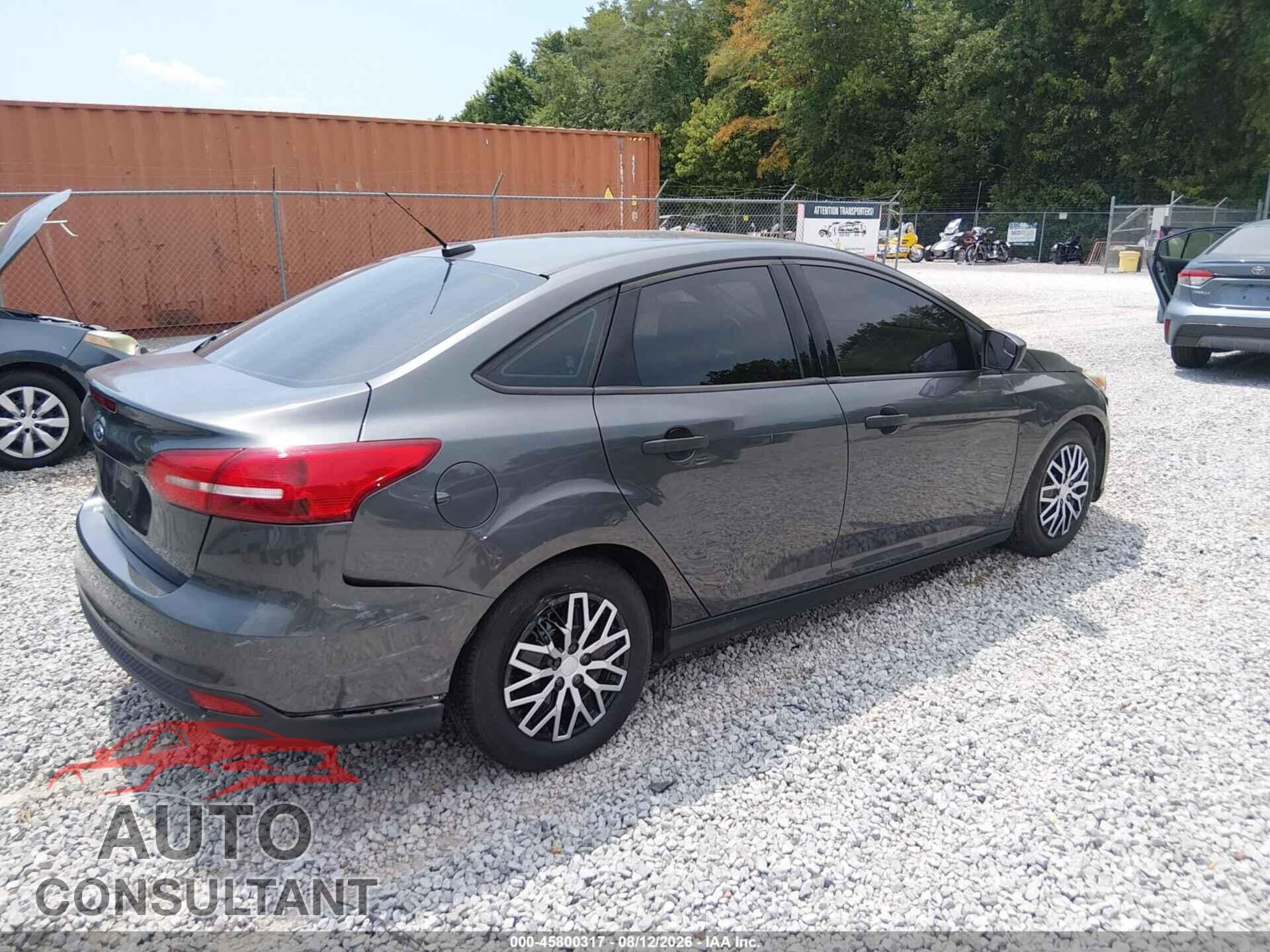 FORD FOCUS 2016 - 1FADP3E20GL376642