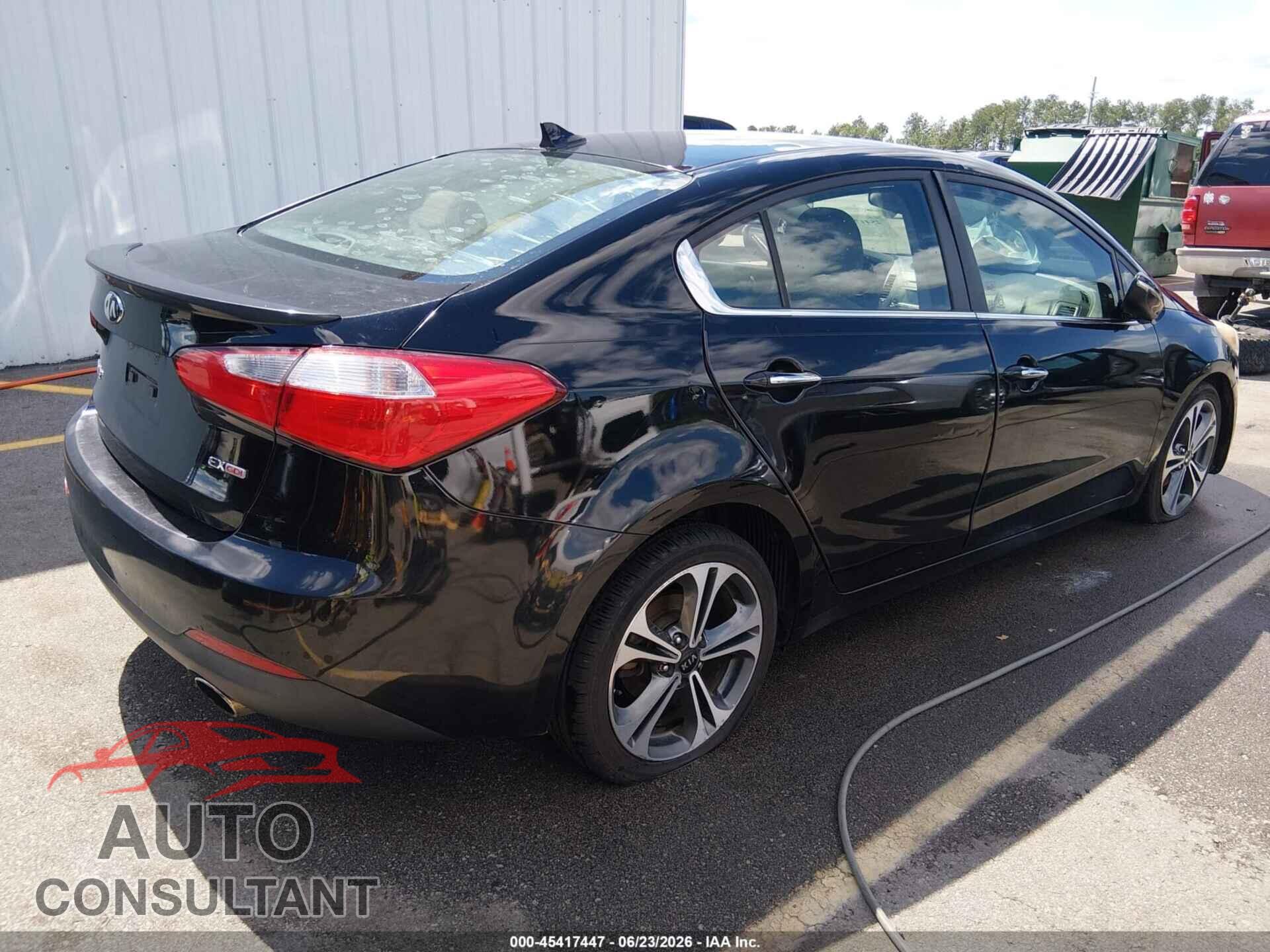 KIA FORTE 2015 - KNAFX4A82F5283625