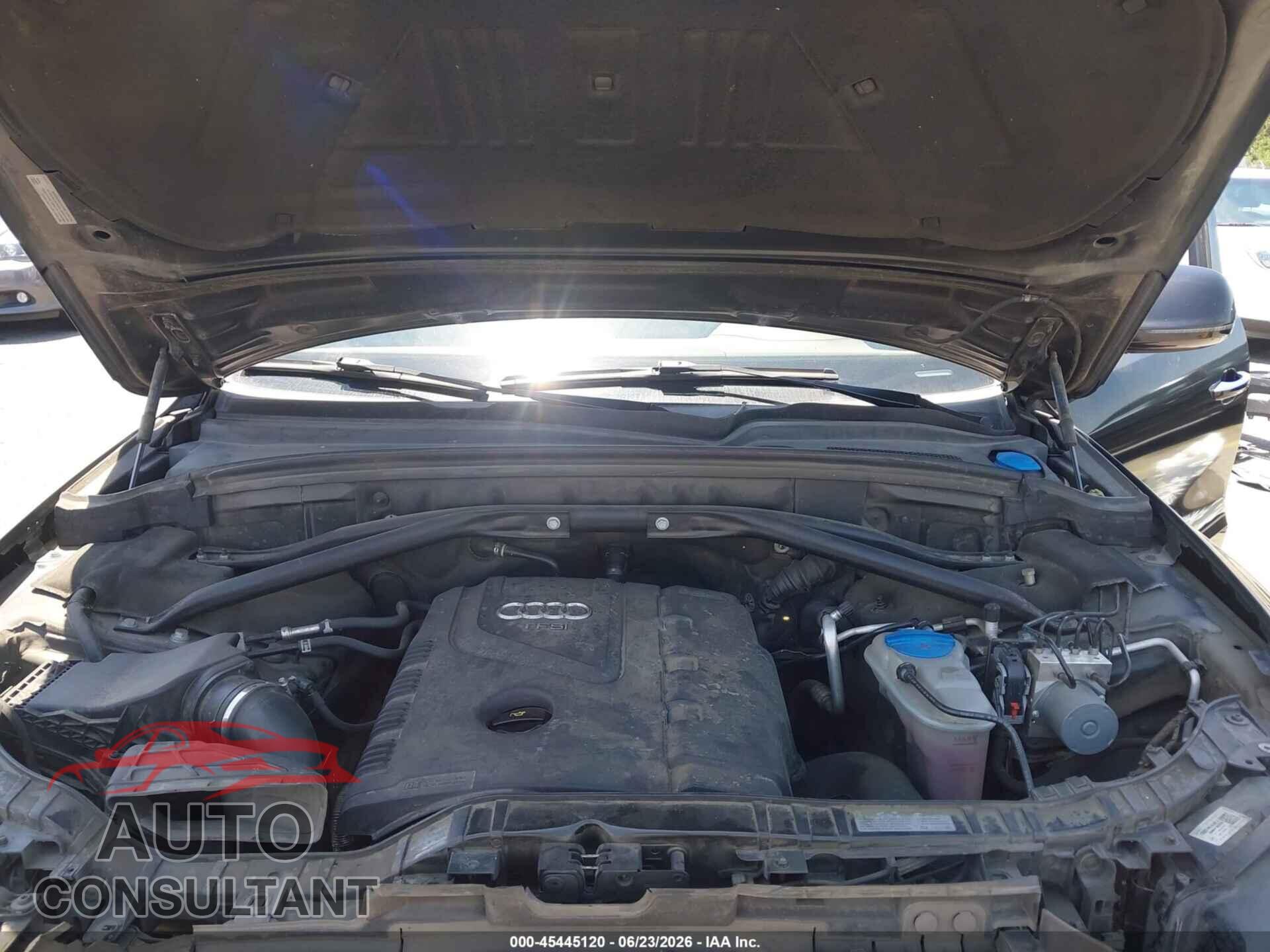 AUDI Q5 2017 - WA1C2AFP8HA070024