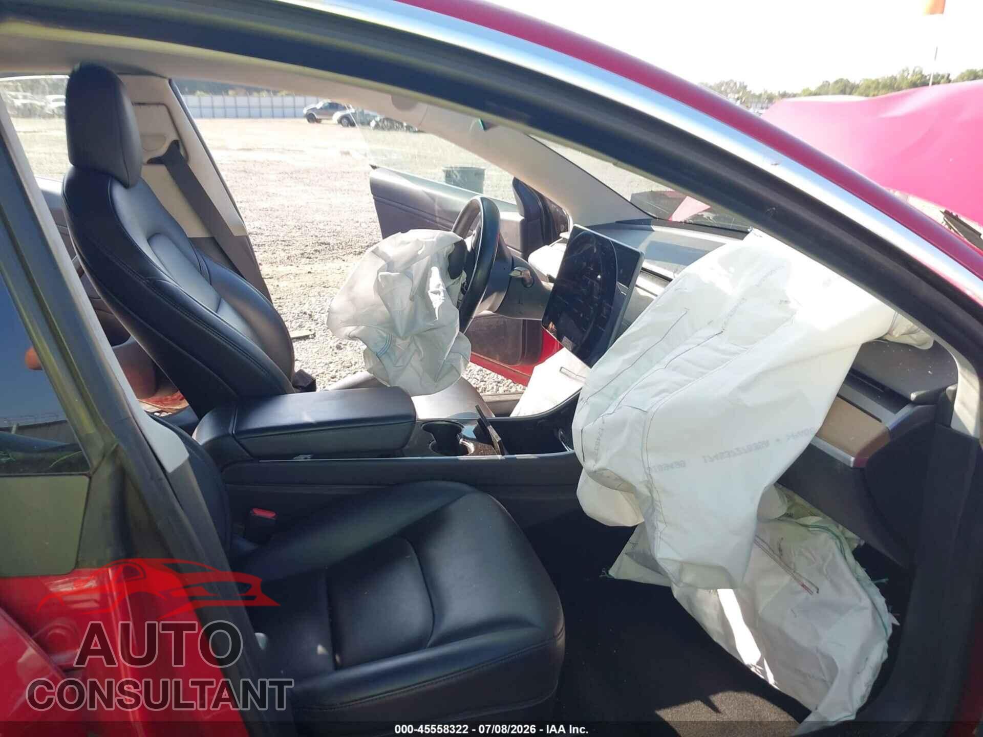 TESLA MODEL 3 2018 - 5YJ3E1EAXJF053359