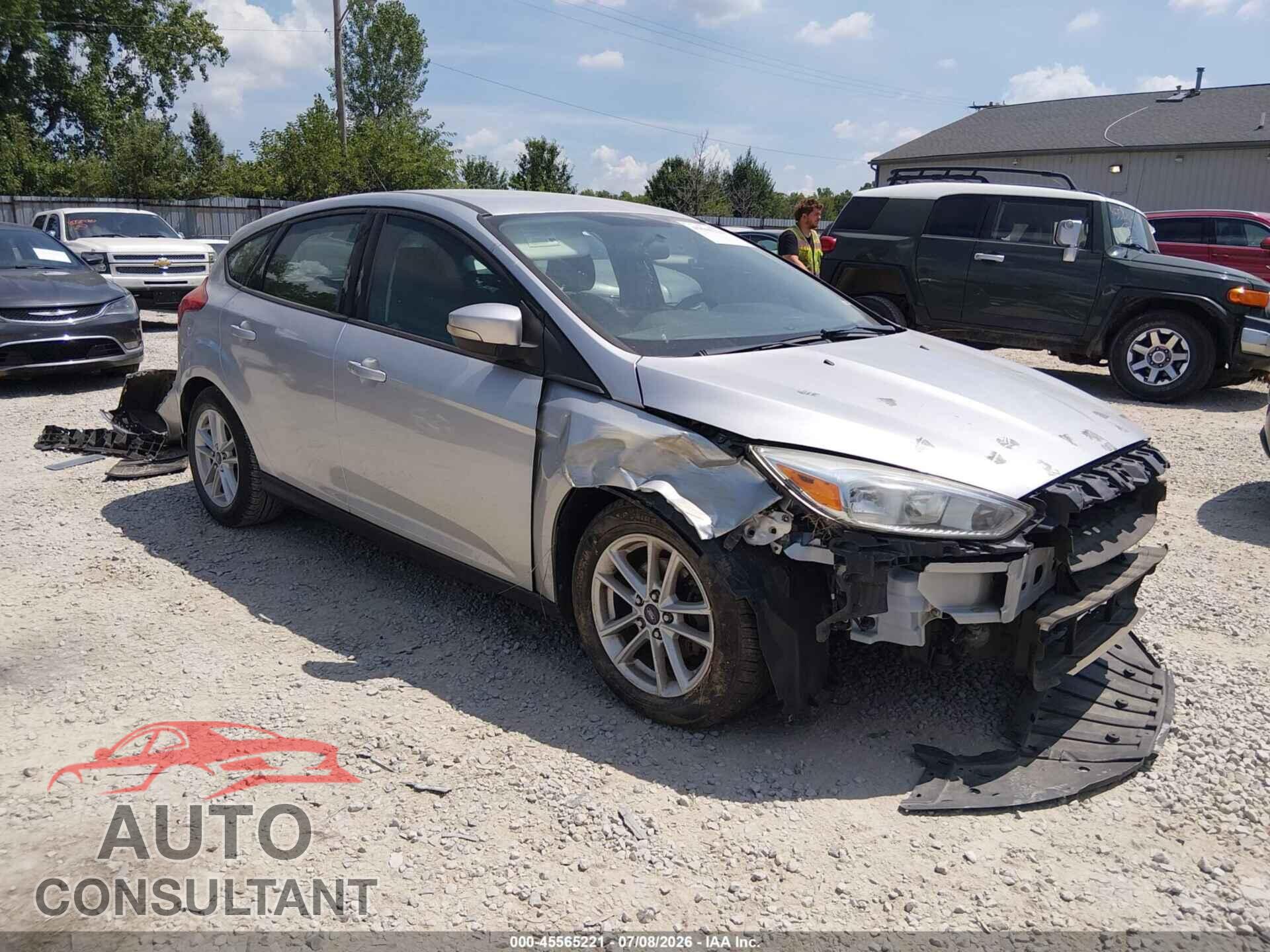 FORD FOCUS 2016 - 1FADP3K26GL322475