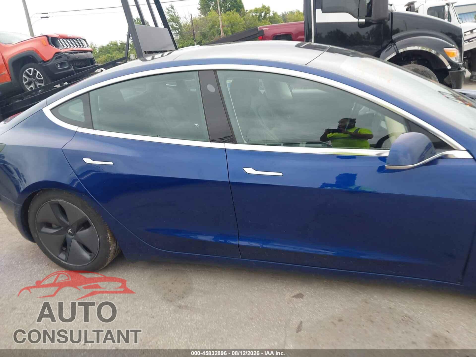TESLA MODEL 3 2020 - 5YJ3E1EAXLF736892