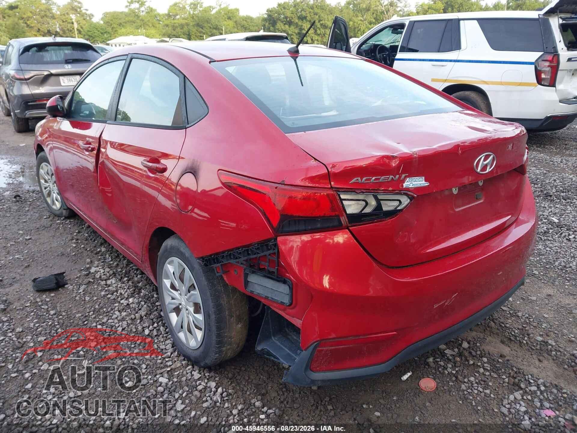 HYUNDAI ACCENT 2018 - 3KPC24A37JE032010