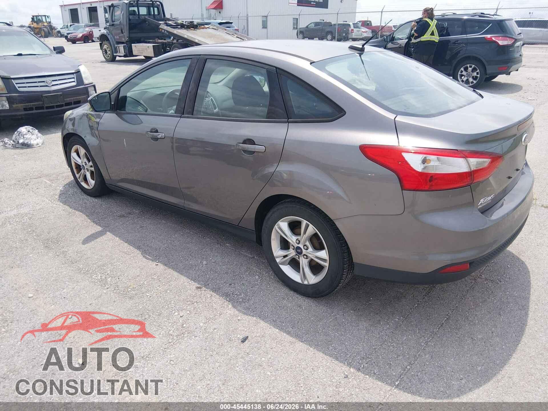 FORD FOCUS 2014 - 1FADP3F26EL295060