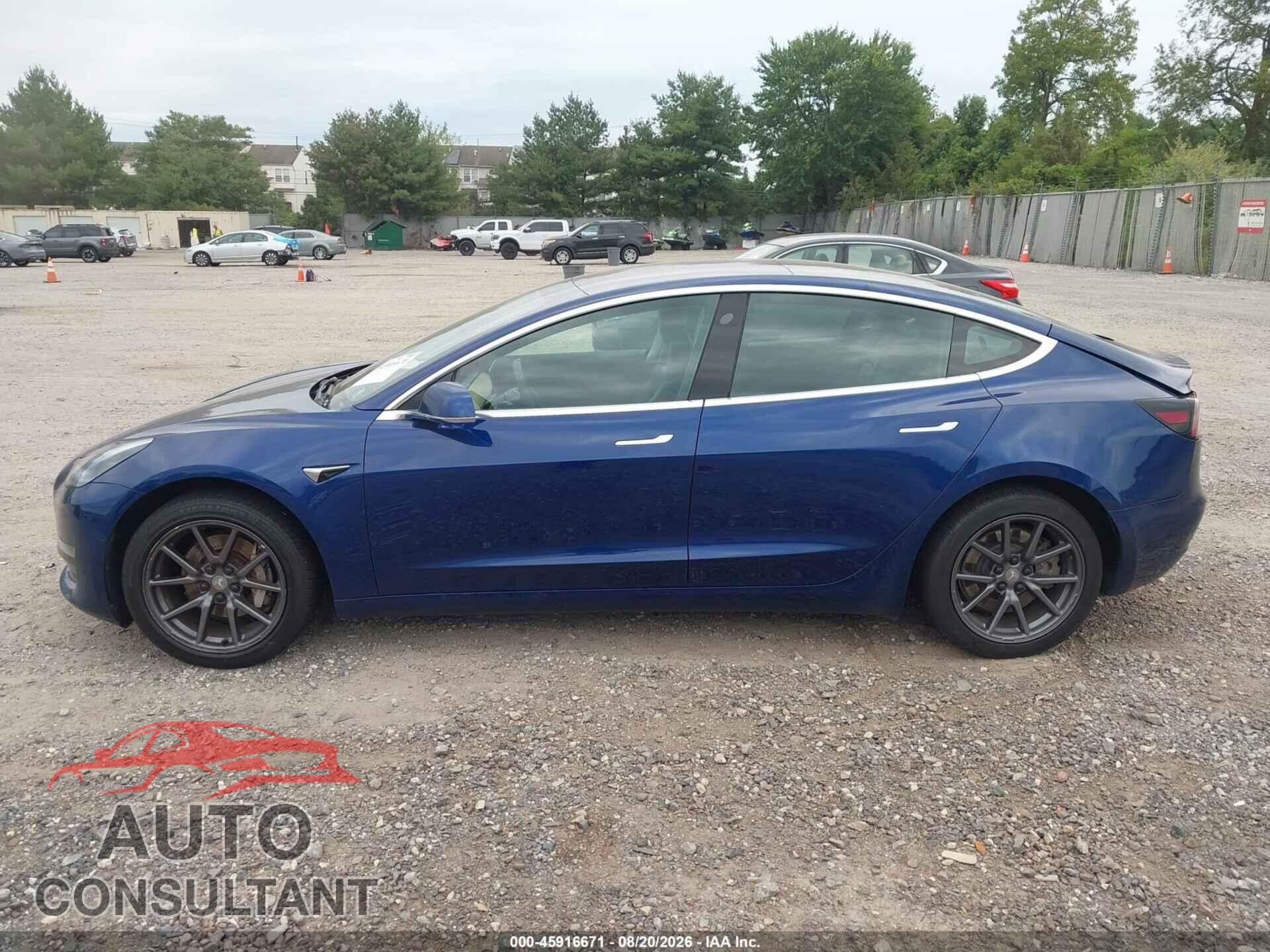 TESLA MODEL 3 2019 - 5YJ3E1EA8KF299649