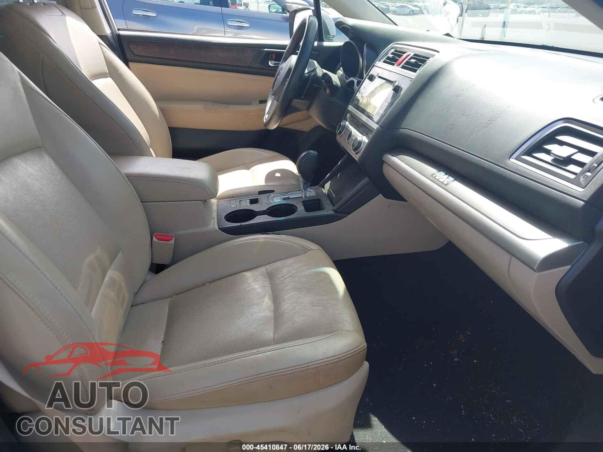SUBARU OUTBACK 2015 - 4S4BSBNC7F3316404