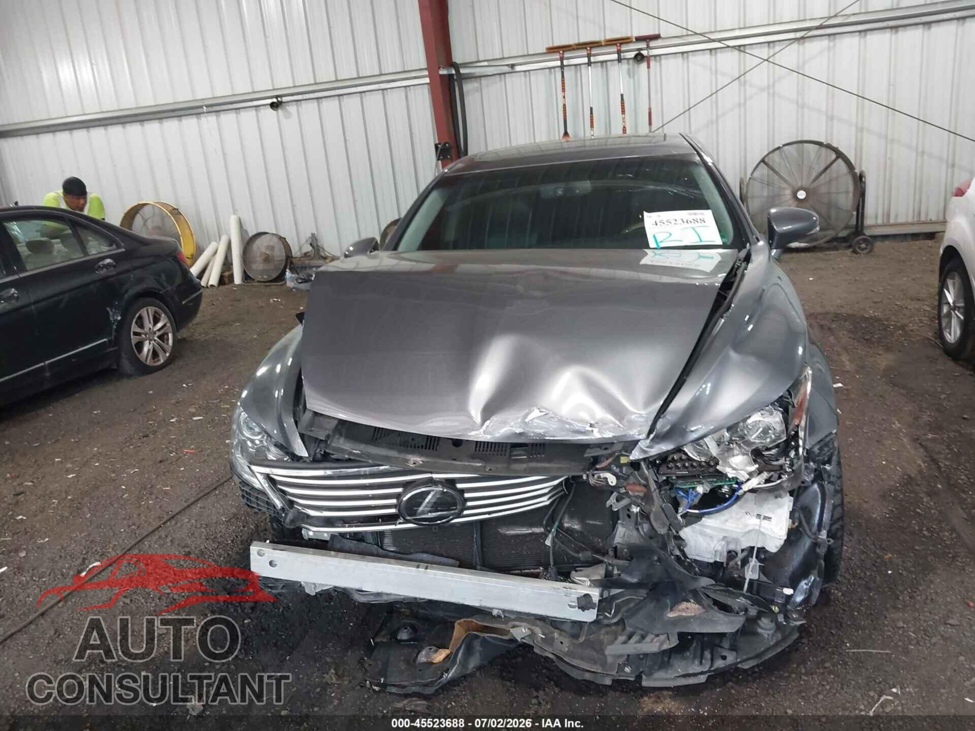 LEXUS LS 460 2017 - JTHBL5EFXH5146123