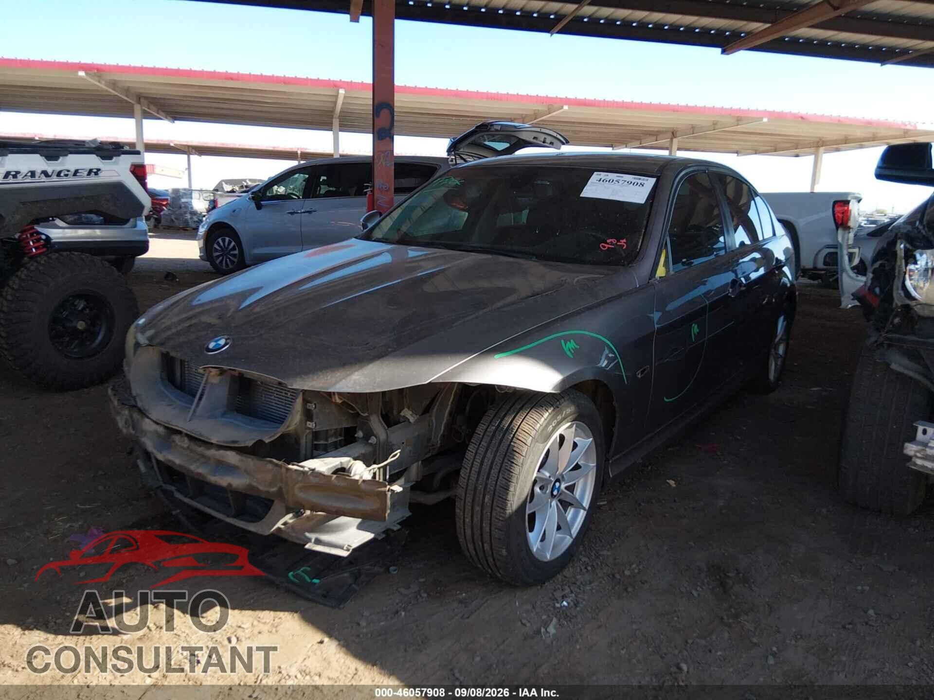 BMW 328I 2010 - WBAPH7C5XAE130411