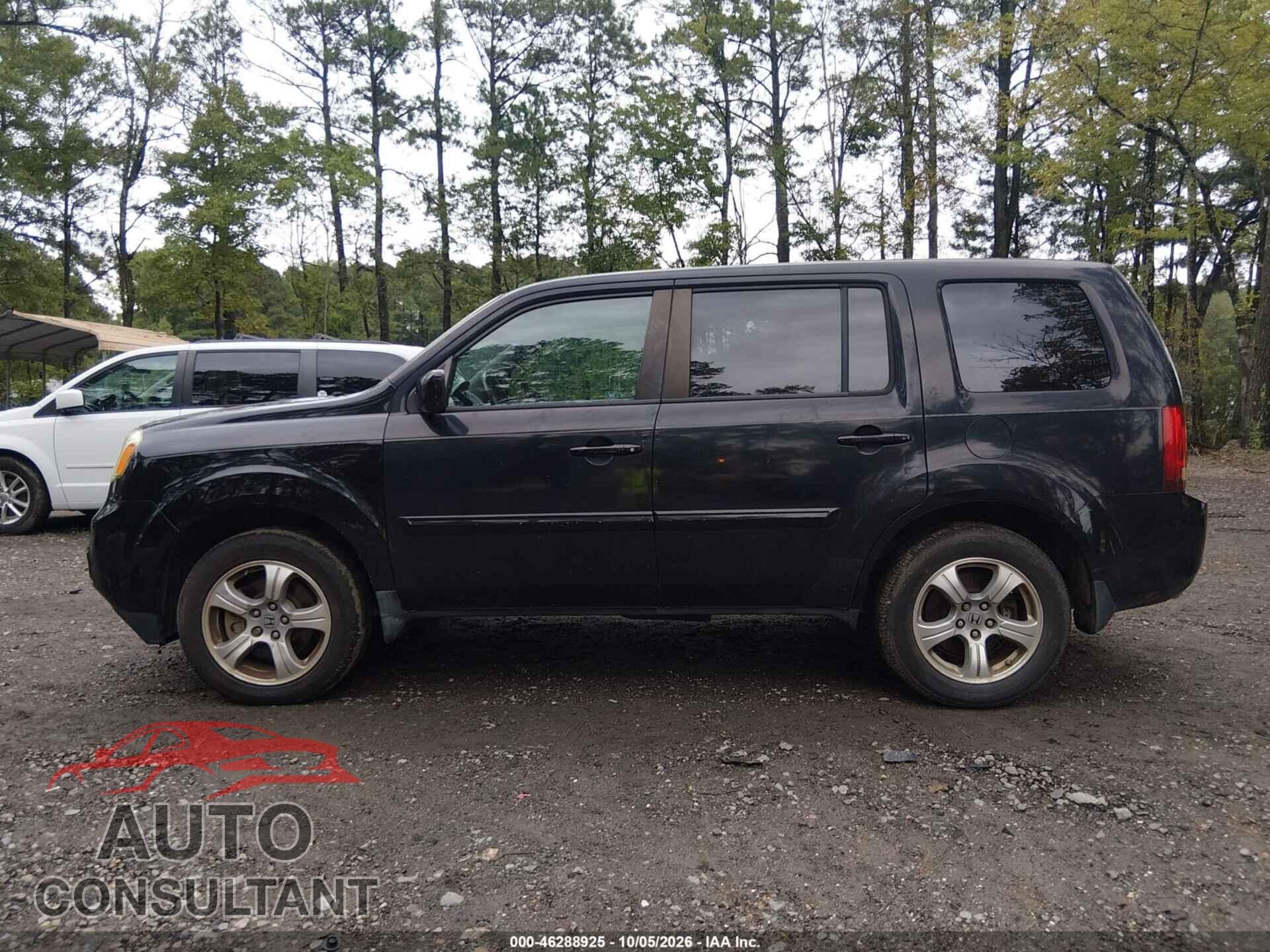 HONDA PILOT 2012 - 5FNYF3H66CB005043