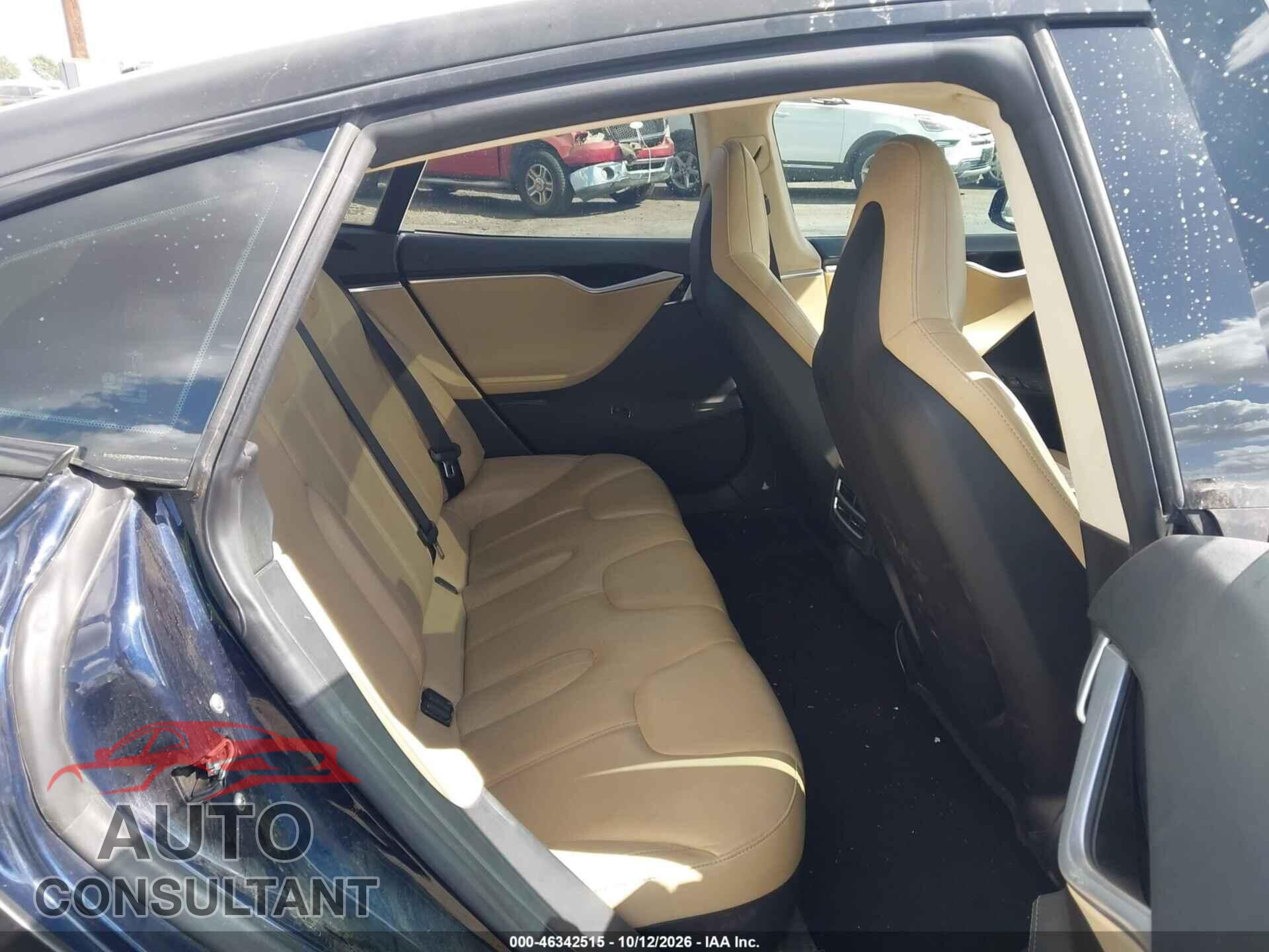 TESLA MODEL S 2014 - 5YJSA1H11EFP50072
