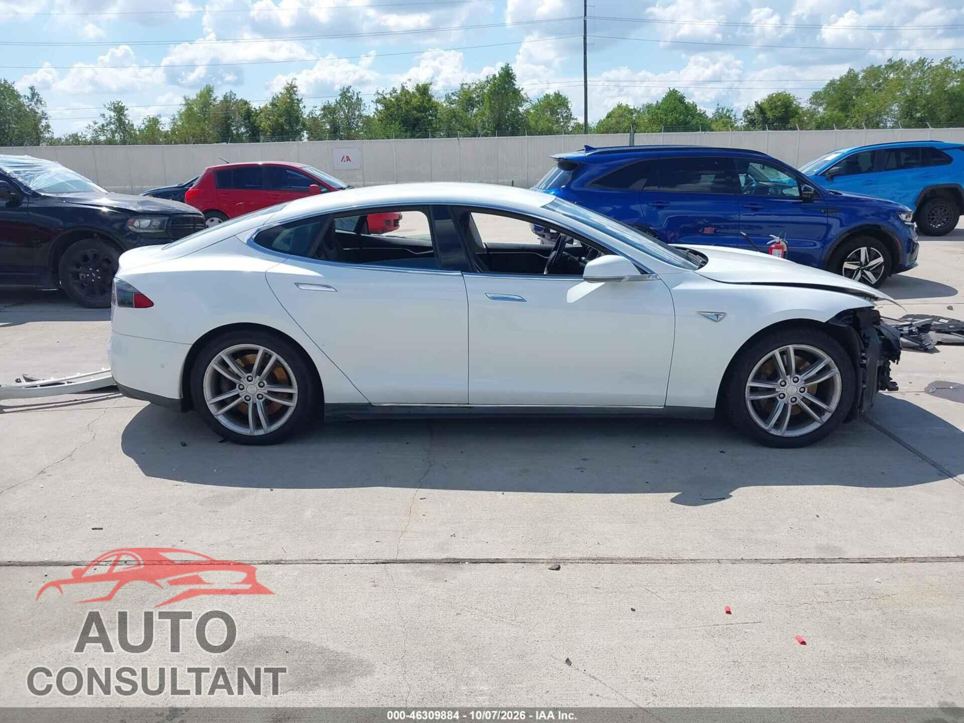 TESLA MODEL S 2015 - 5YJSA1E29FF119729
