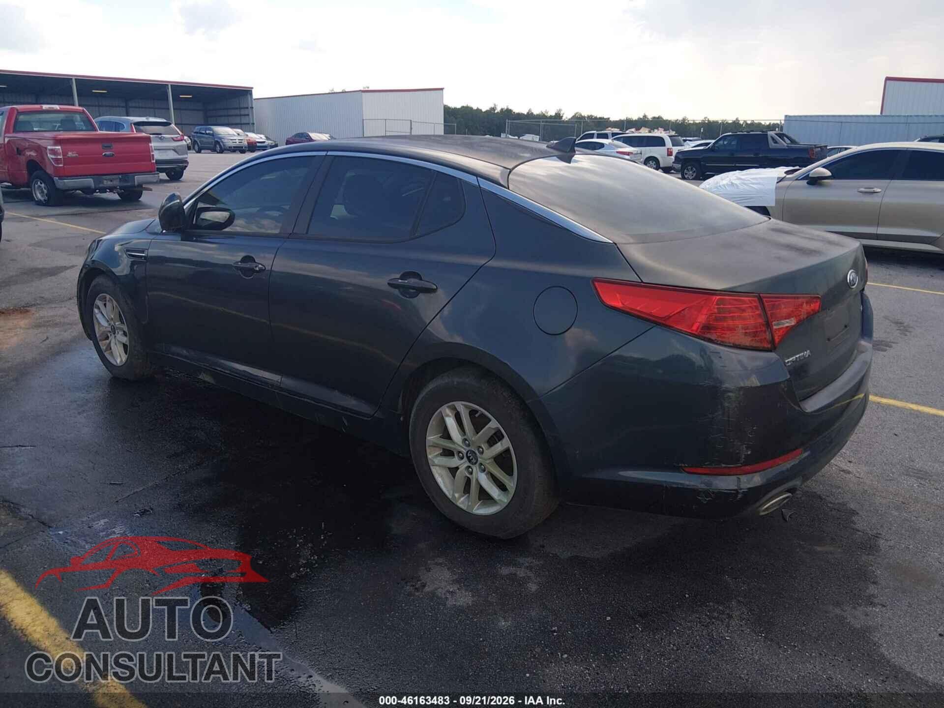 KIA OPTIMA 2011 - KNAGM4A77B5144847