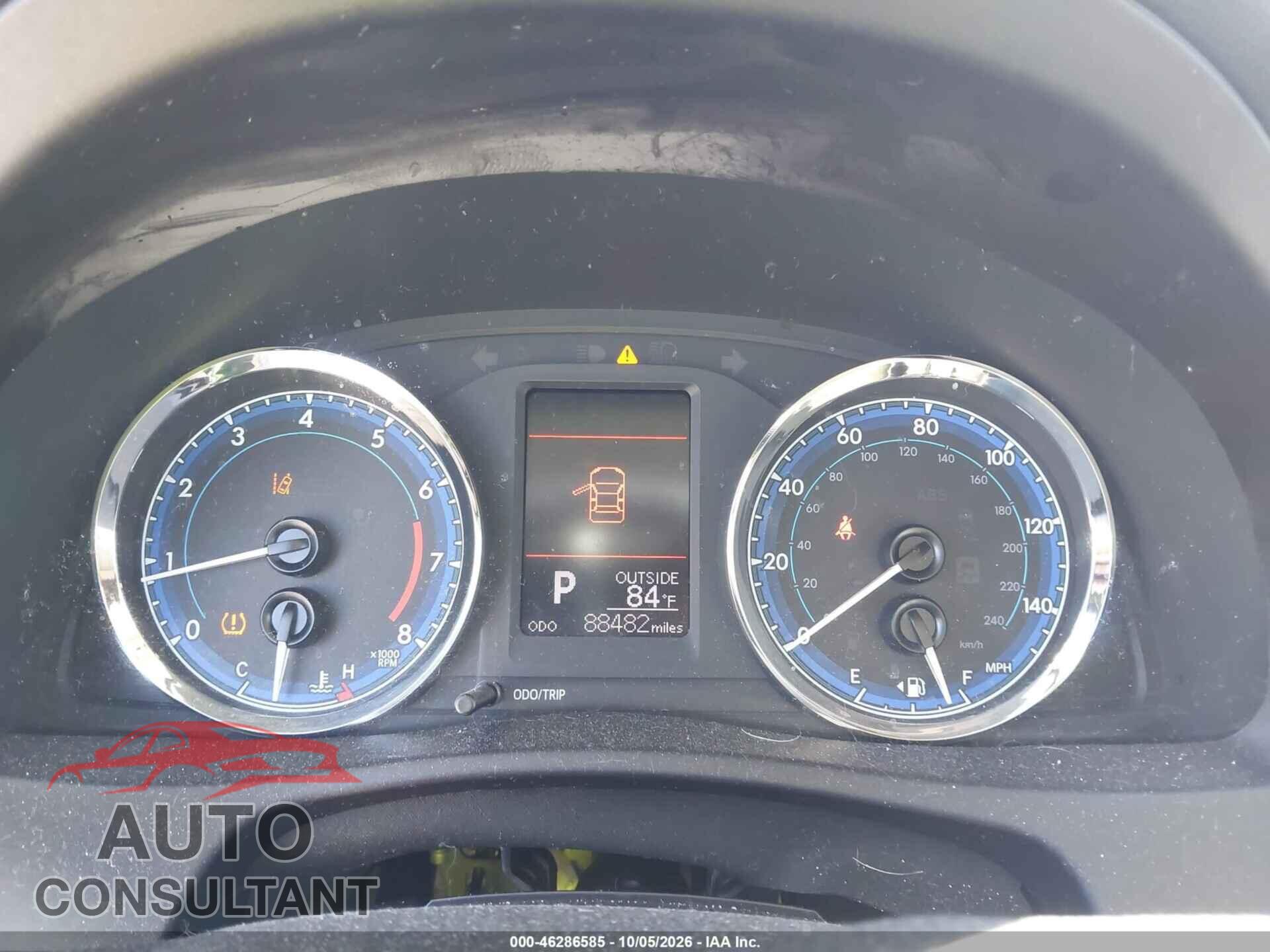 TOYOTA COROLLA 2017 - 5YFBURHE1HP691235