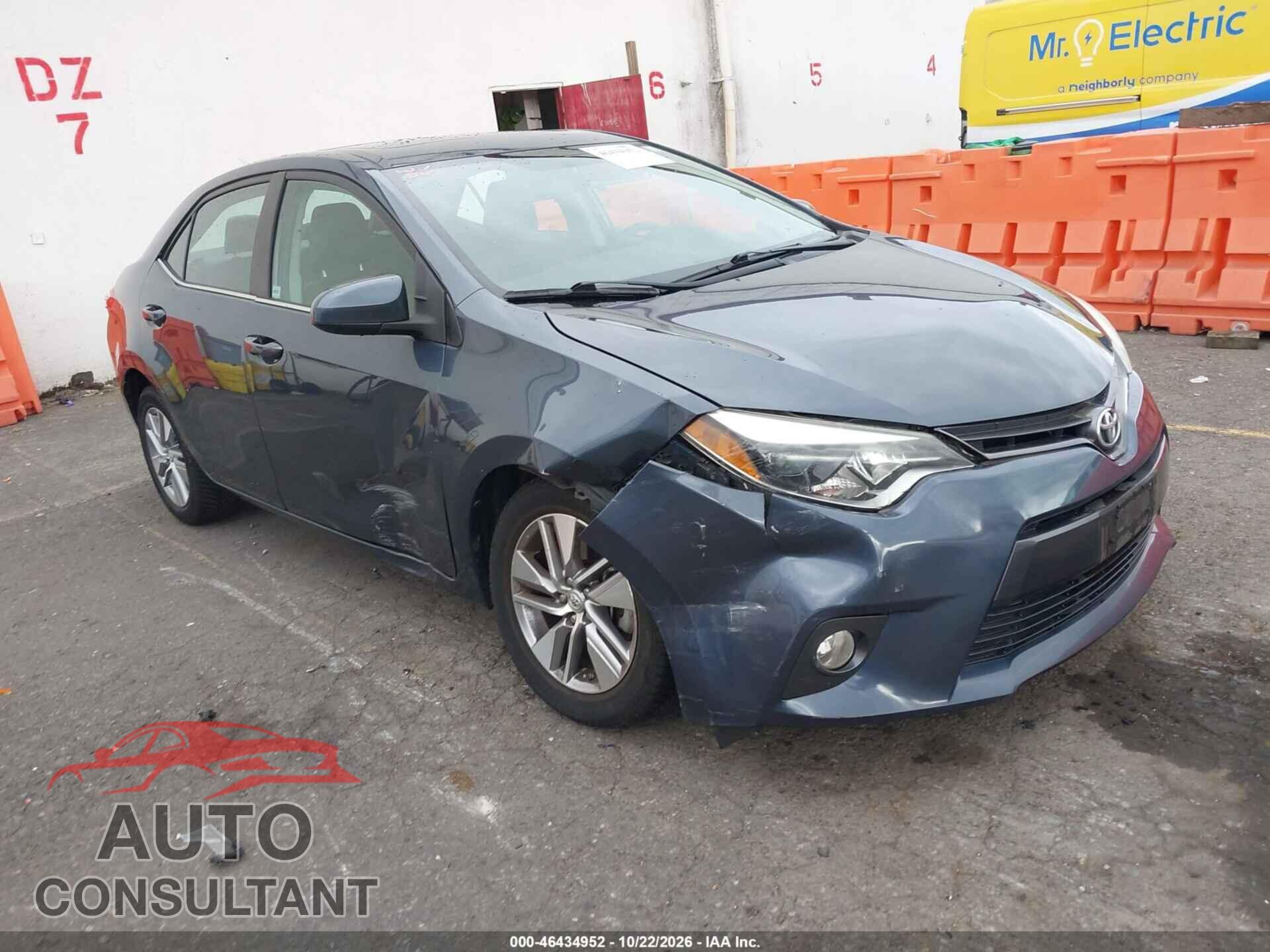 TOYOTA COROLLA 2015 - 2T1BPRHE1FC274590