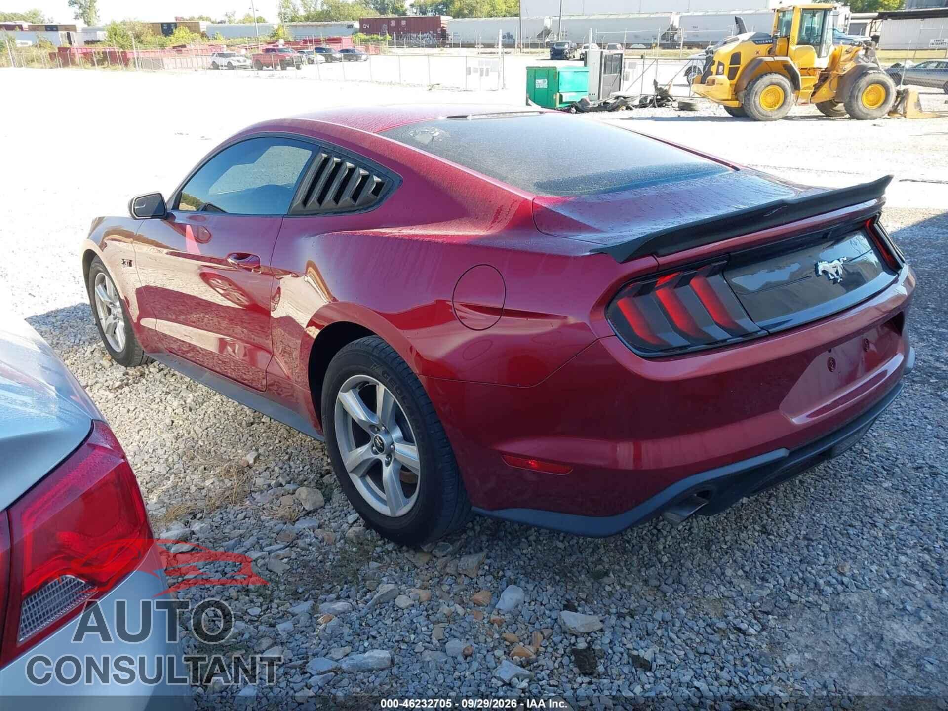 FORD MUSTANG 2018 - 1FA6P8TH5J5116410