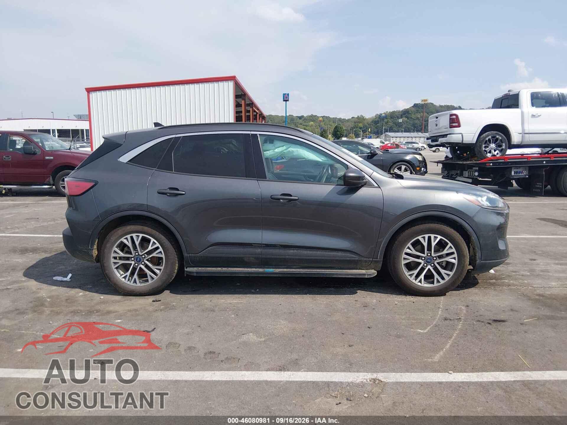 FORD ESCAPE 2020 - 1FMCU0H62LUA68691