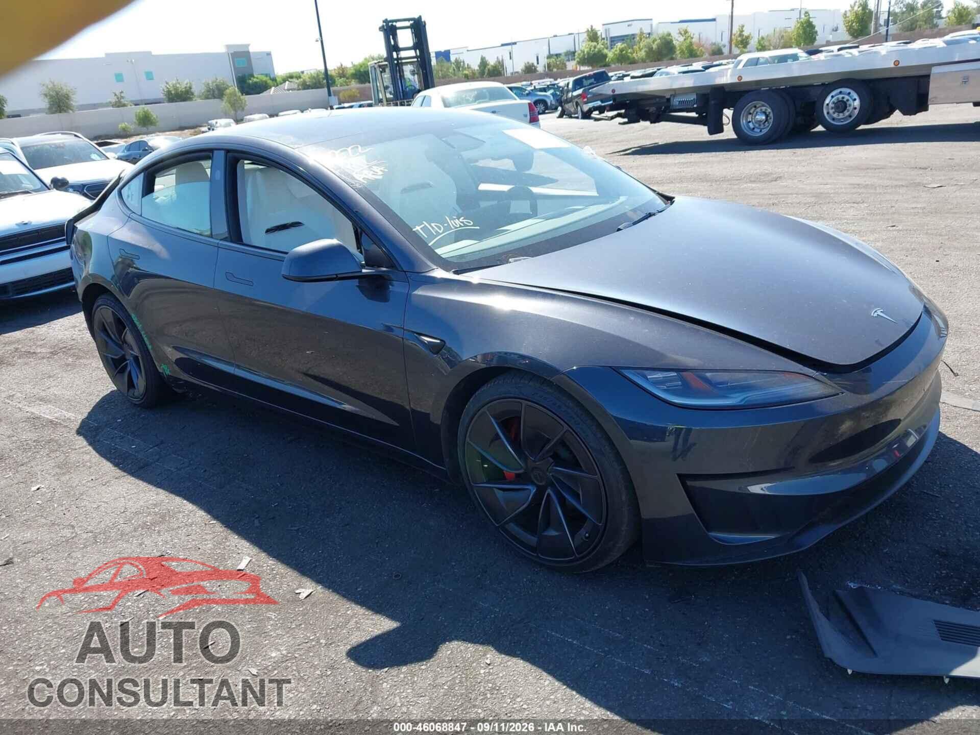 TESLA MODEL 3 2024 - 5YJ3E1ET4RF795849