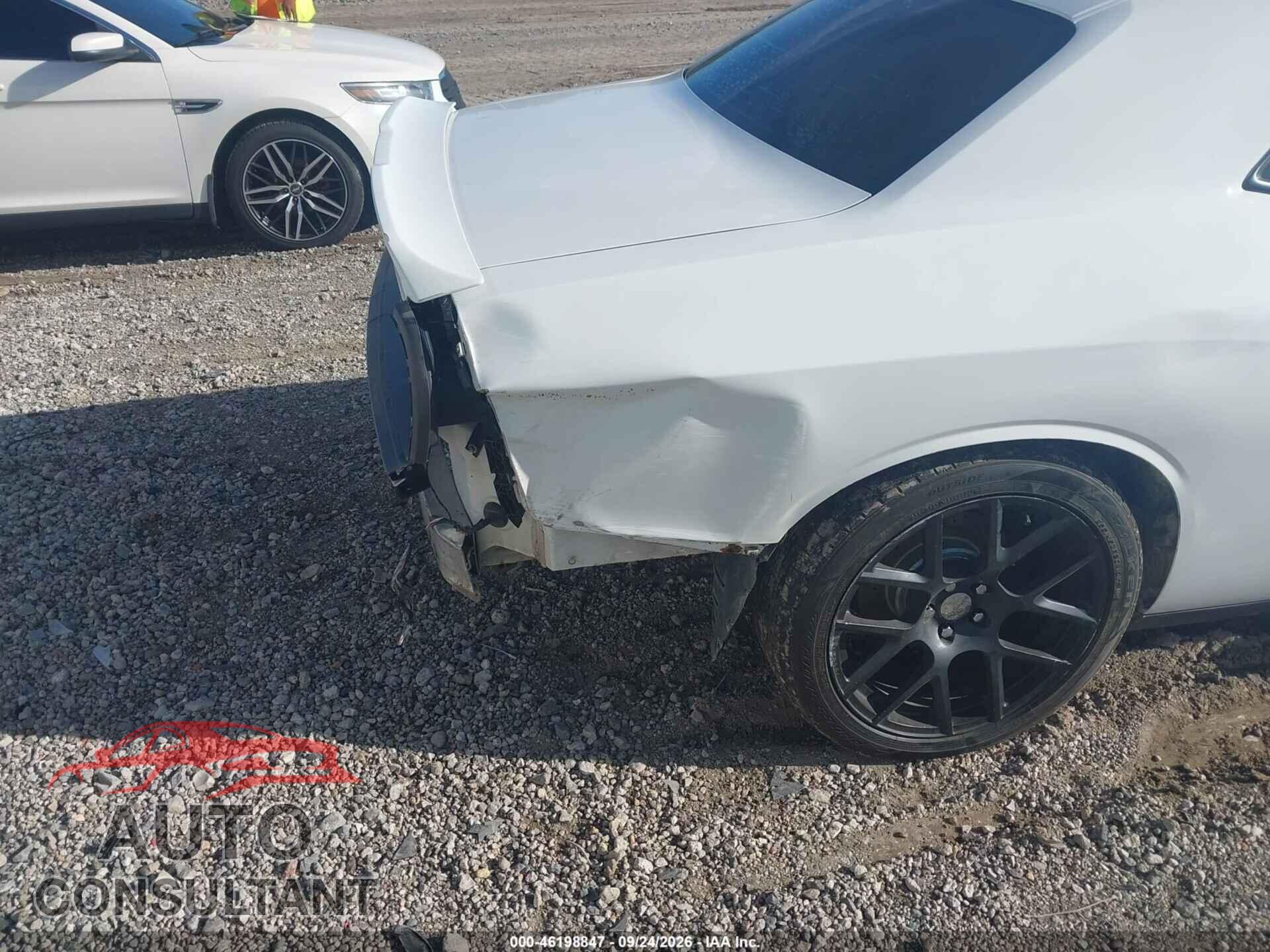 DODGE CHALLENGER 2015 - 2C3CDZBT2FH704822