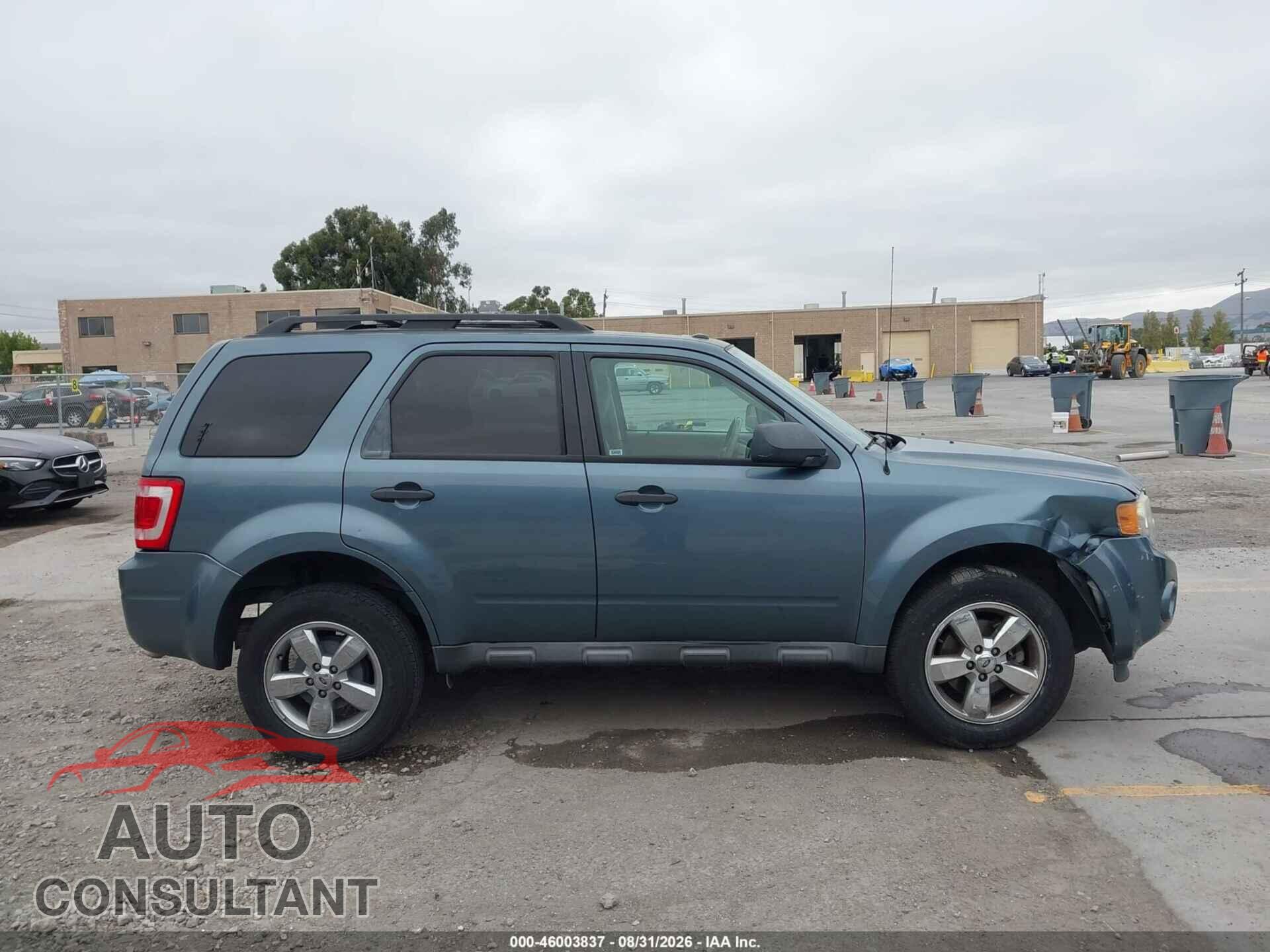 FORD ESCAPE 2012 - 1FMCU0DG0CKB32060