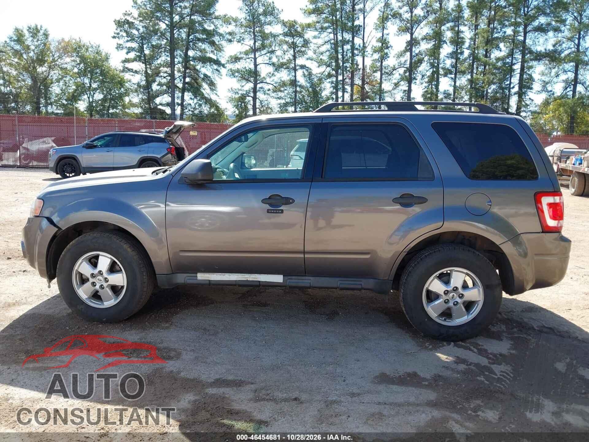 FORD ESCAPE 2012 - 1FMCU0D70CKC81343