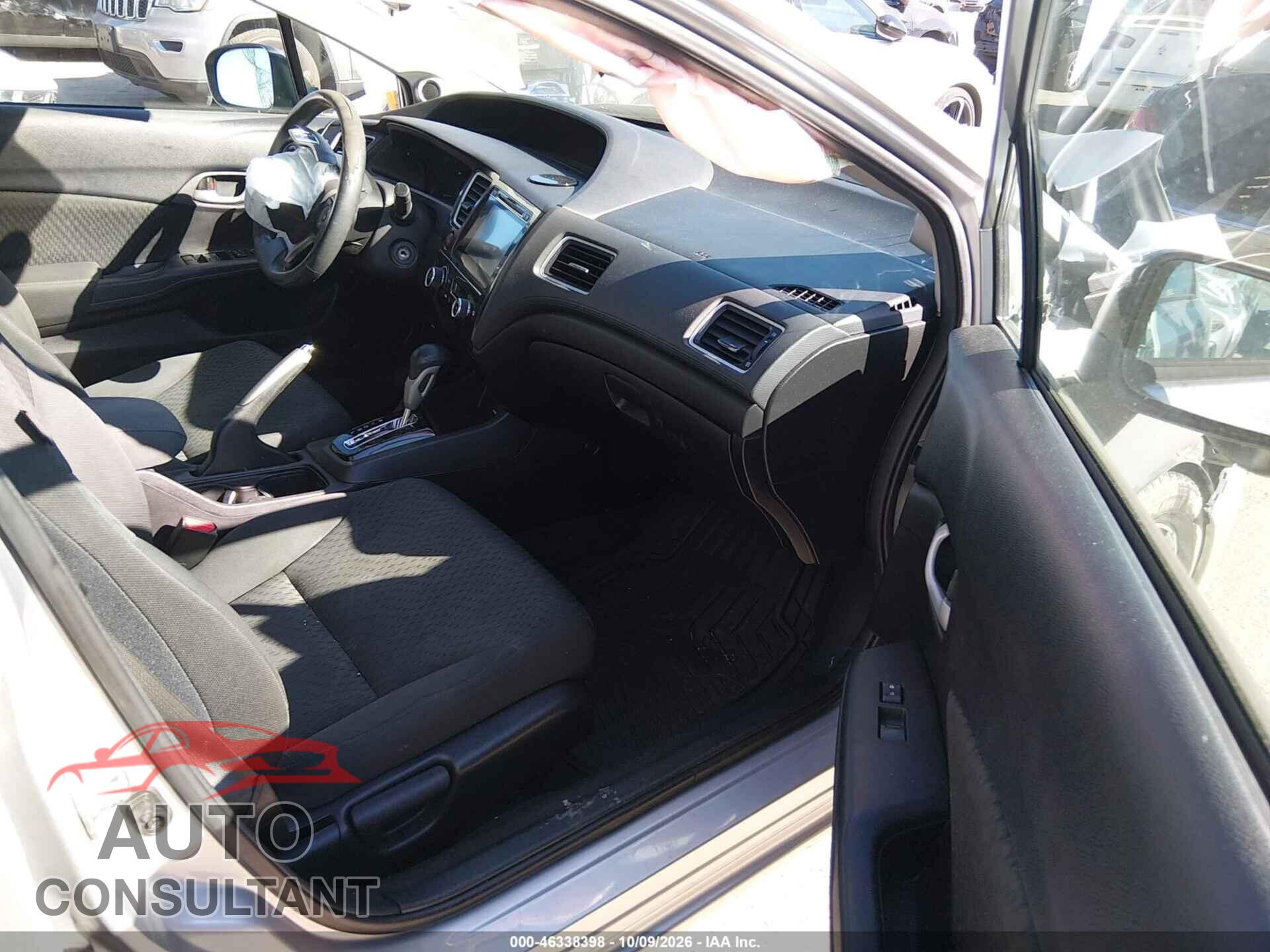 HONDA CIVIC 2015 - 19XFB2F77FE246290